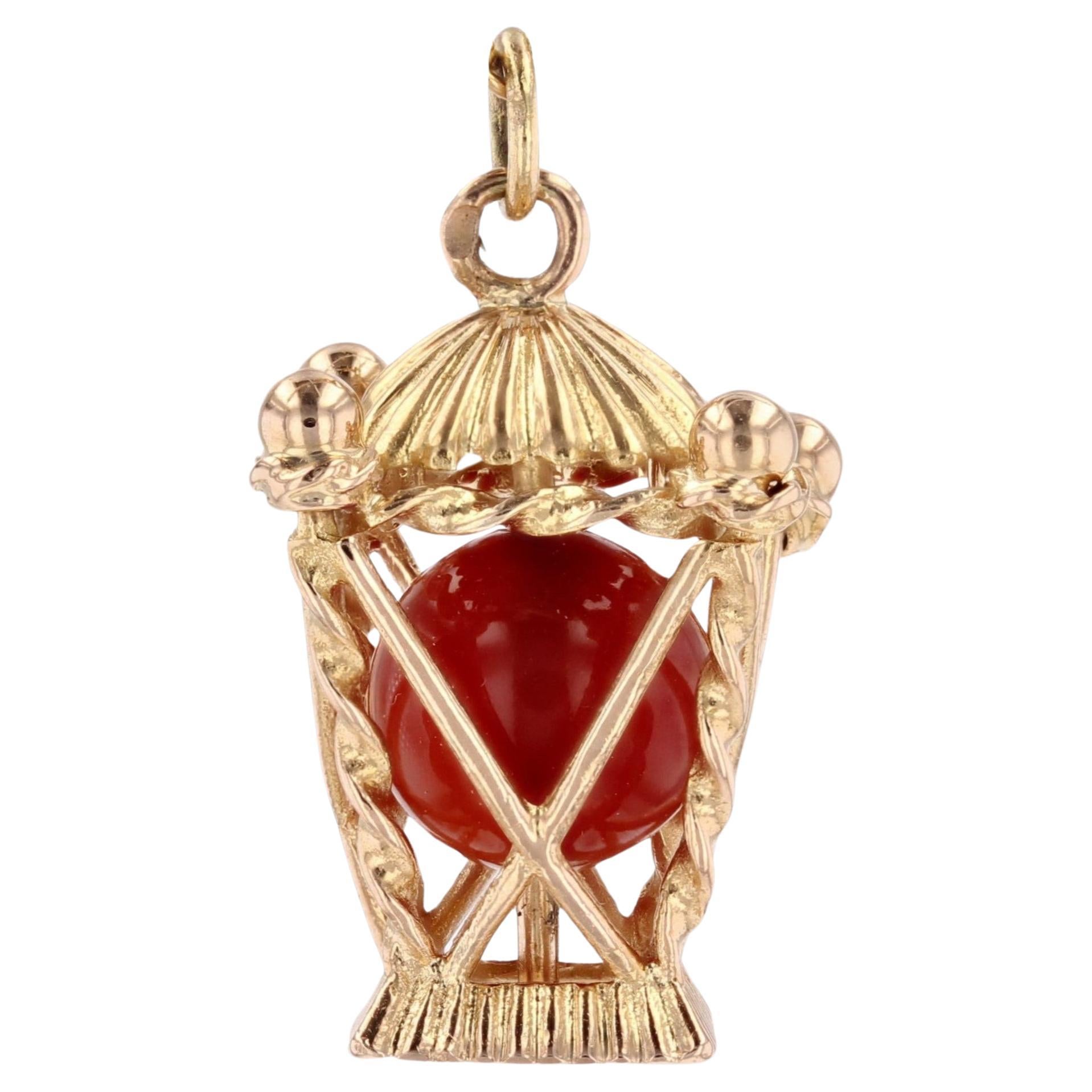 1960s Carnelian Pagoda 18 Karats Yellow Gold Pendant Charm
