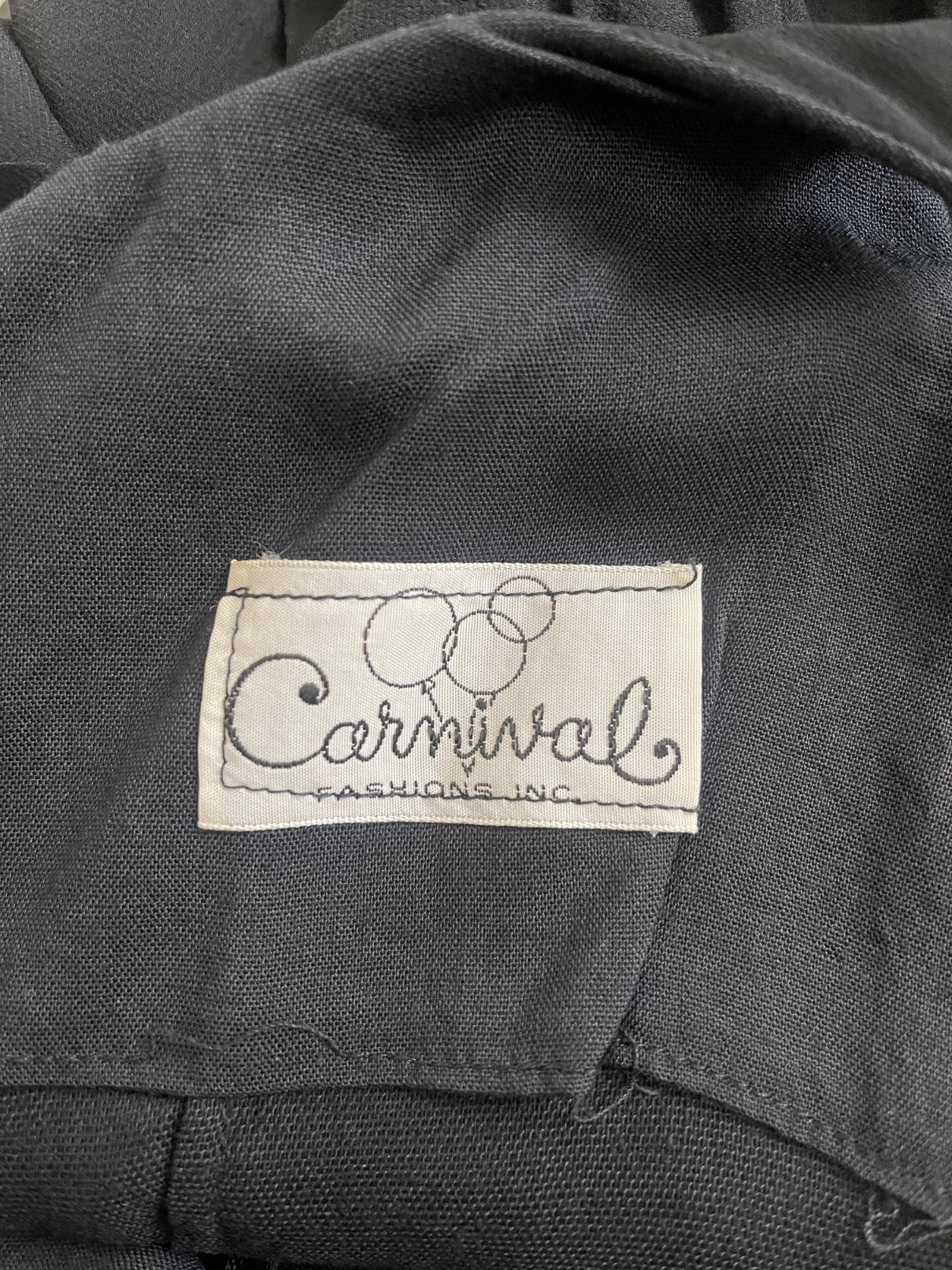 1960 Carnival Fashions Robe à jupe superposée en mousseline de soie noire Pour femmes en vente