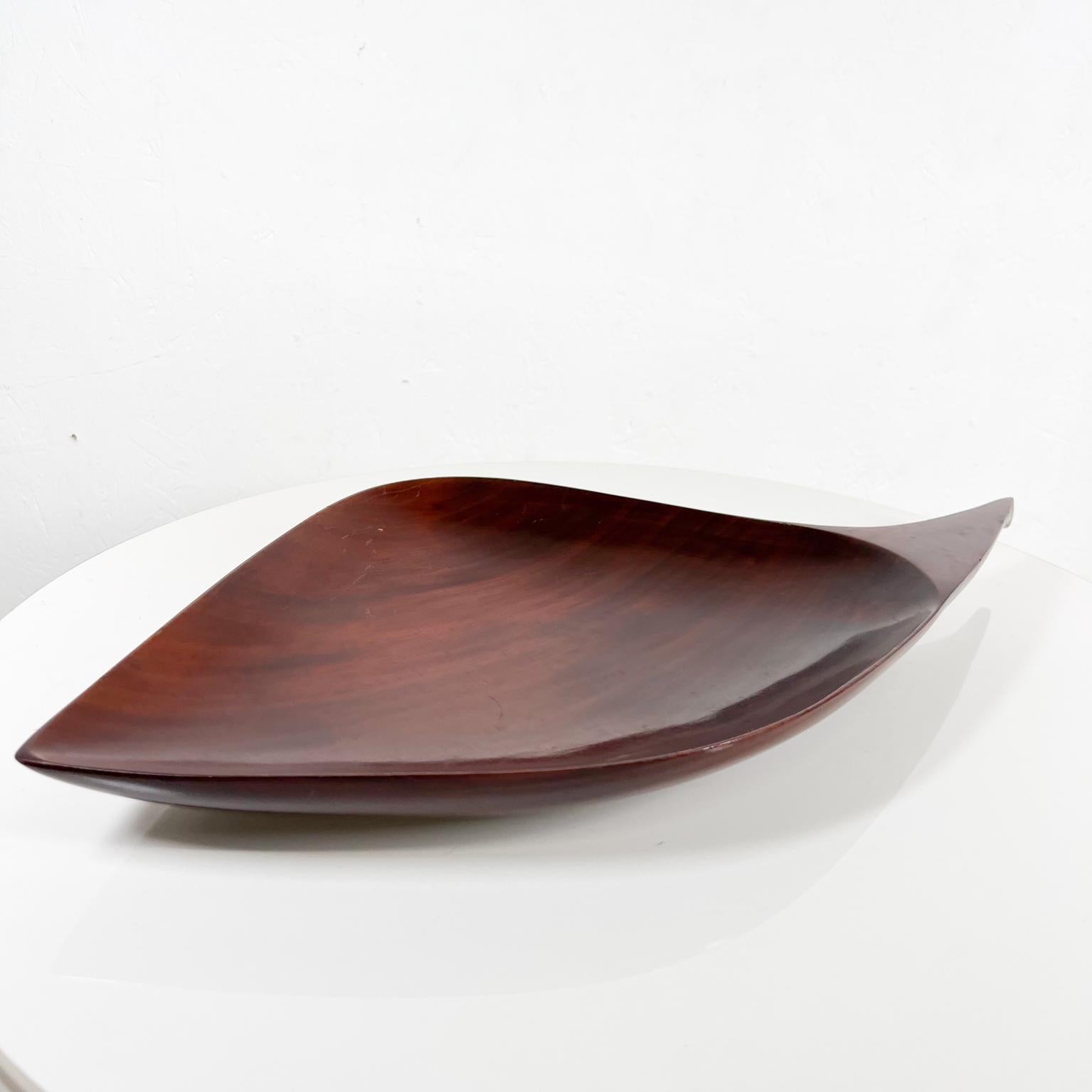 1960s Caribbean Tray Mahogany Sculptural Wood Bowl  For Sale 3