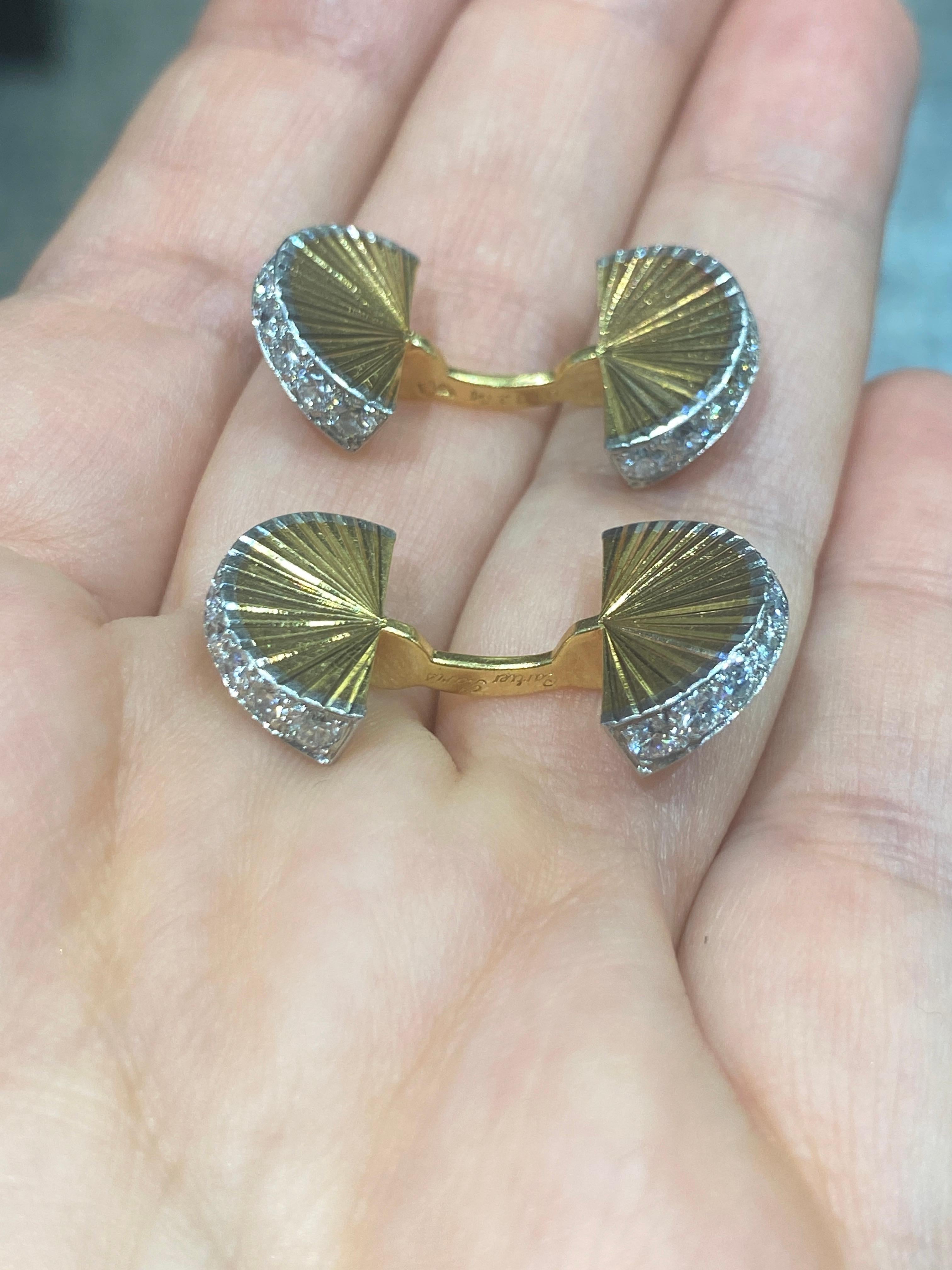 Round Cut 1960s Cartier Paris 18k gold and diamond cufflinks