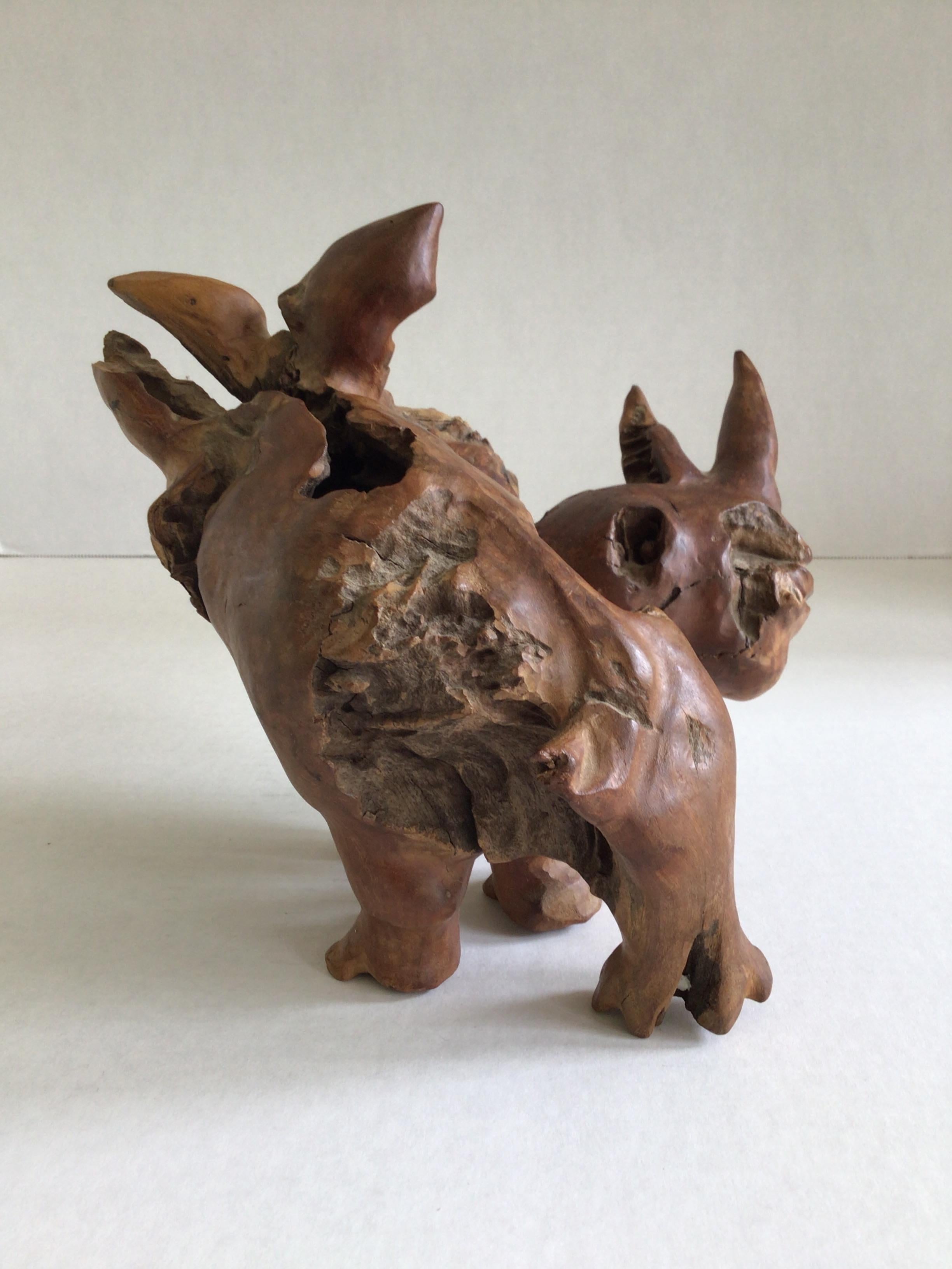 1960er Jahre geschnitzt Burled Wood Rhinoceros (Organische Moderne) im Angebot