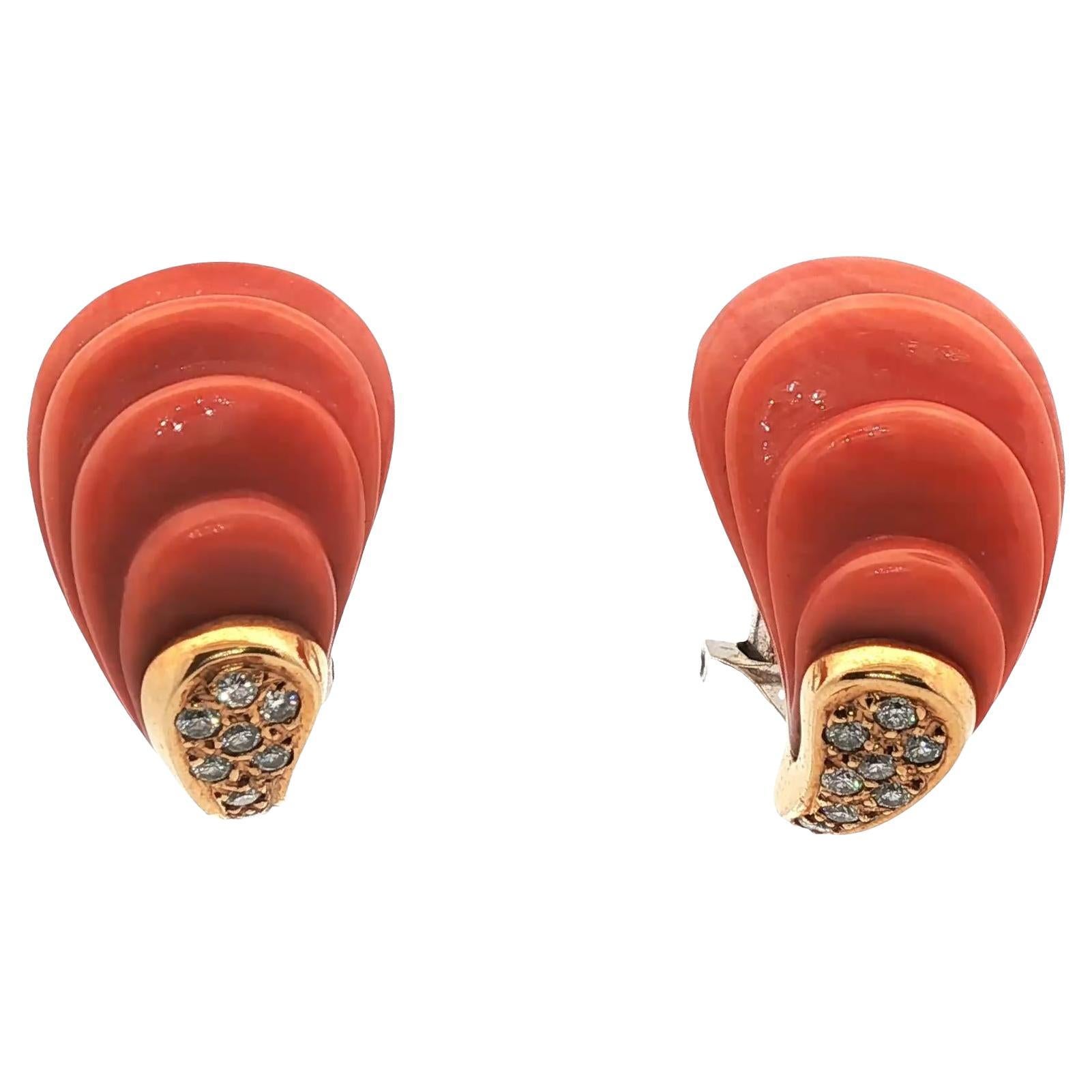 1960's Corail sculpté Diamant Or jaune 18 carats Boucles d'oreilles vintage