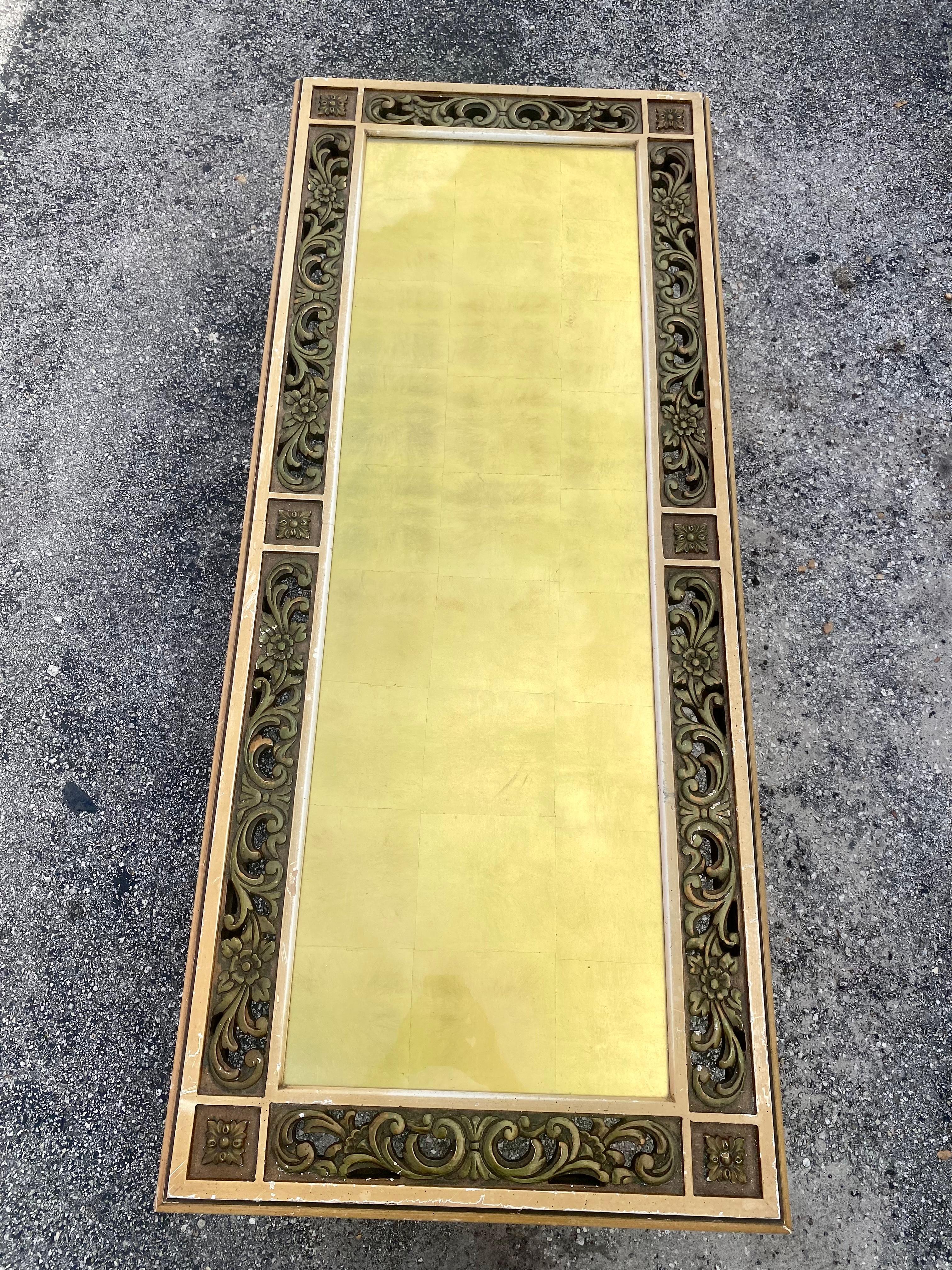 1960s Carved Floral Wood Gold Leaf Coffee Table In Good Condition For Sale In Fort Lauderdale, FL