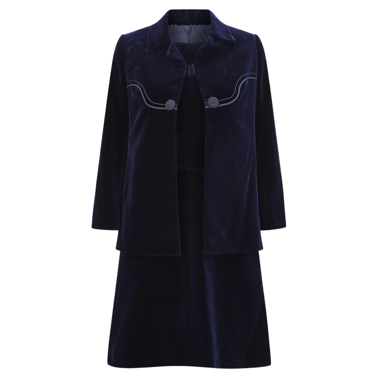1960er Carven Haute Couture Marine Samt Soutache Kleid Anzug im Angebot