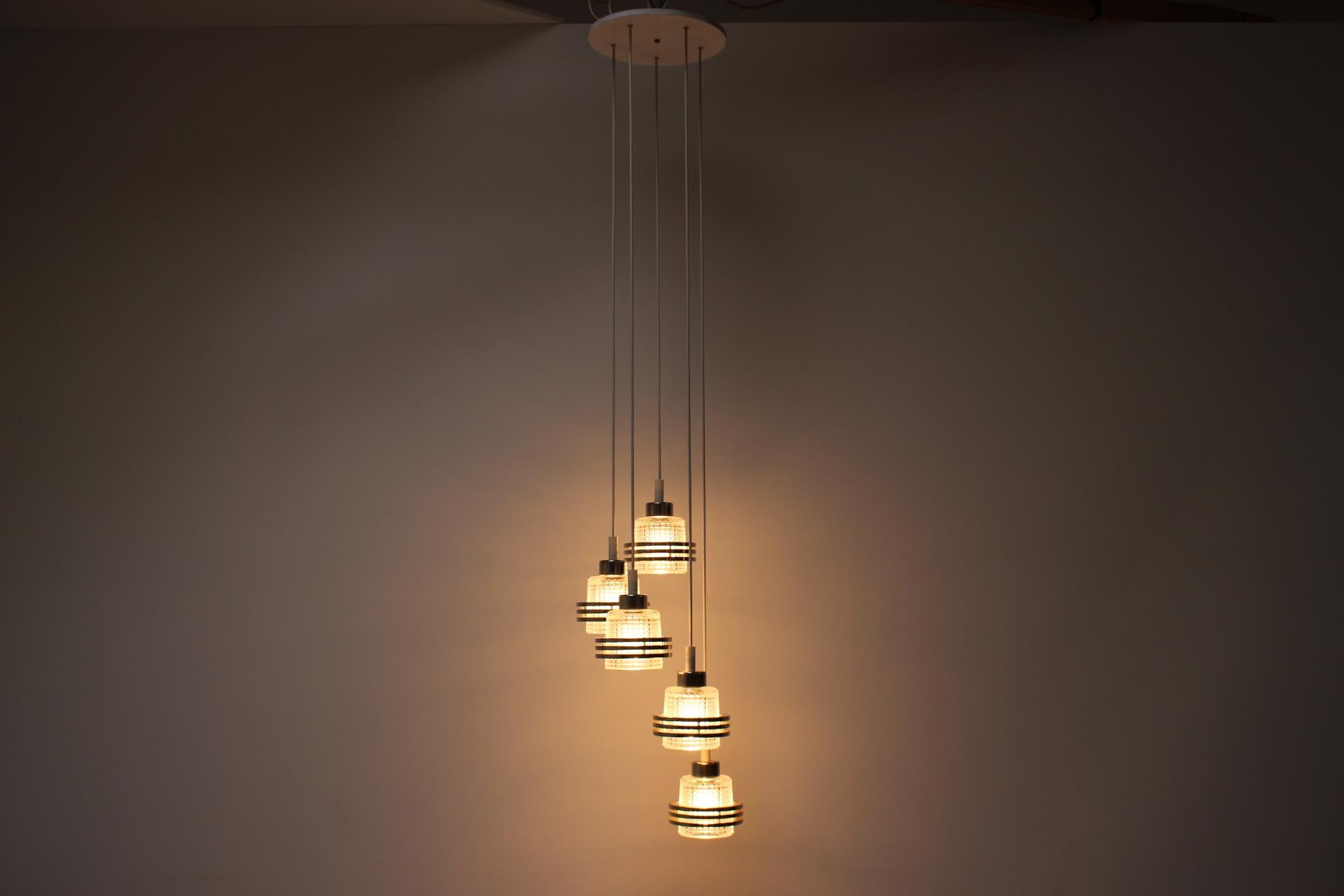 Lampadario a cascata del 1960, Cecoslovacchia in vendita 1