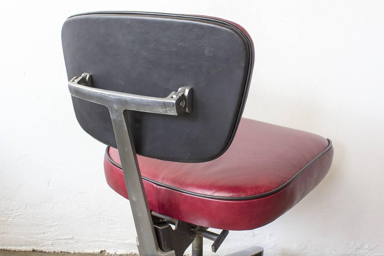 Mid-Century Modern 1960s Cast Aluminum Steno Chair with Red Leather Seat