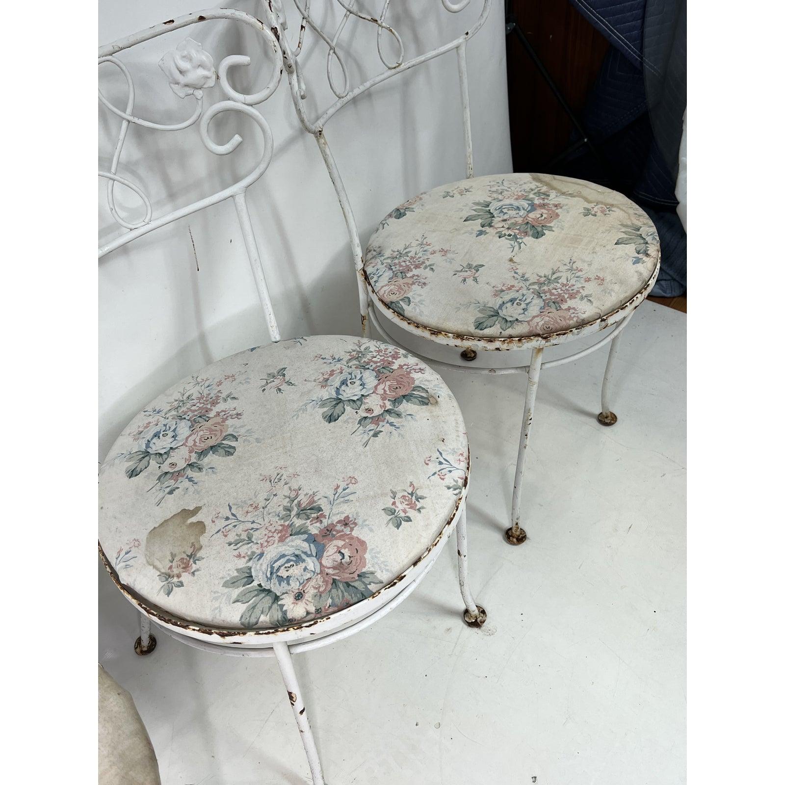 Mid-20th Century 1960s Cast Iron Outdoor Chairs - Set of 4 For Sale