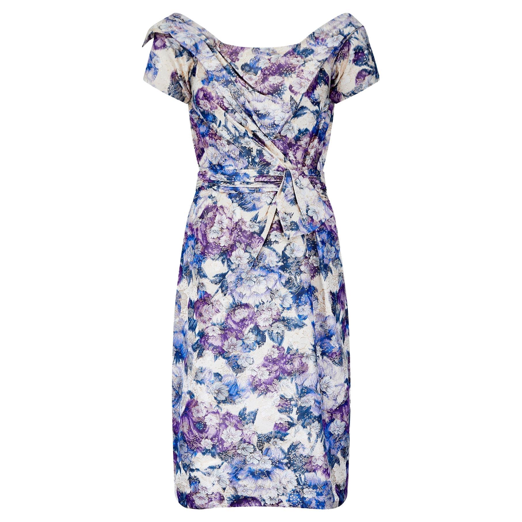 Vestido de seda floral lila y morado Ceil Chapman, años 60 en venta