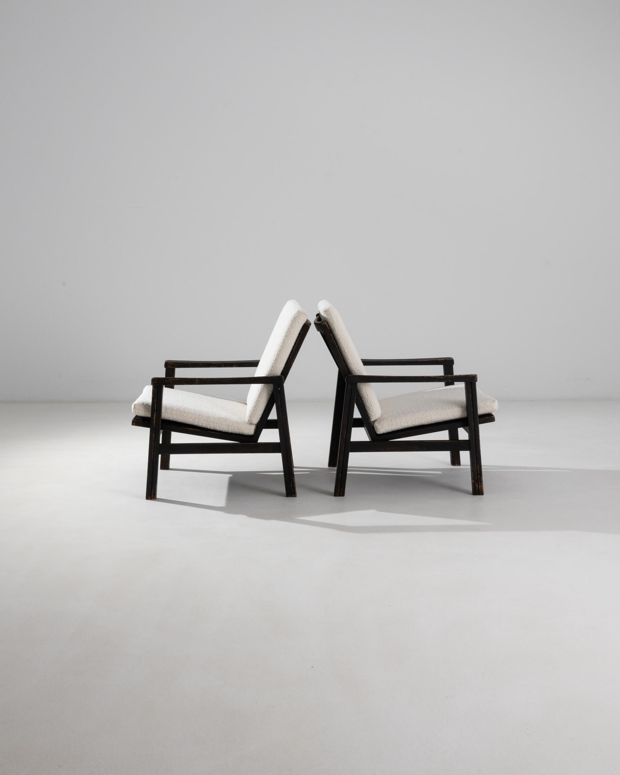 1960s Central European Modern Armchairs, a Pair In Good Condition For Sale In High Point, NC