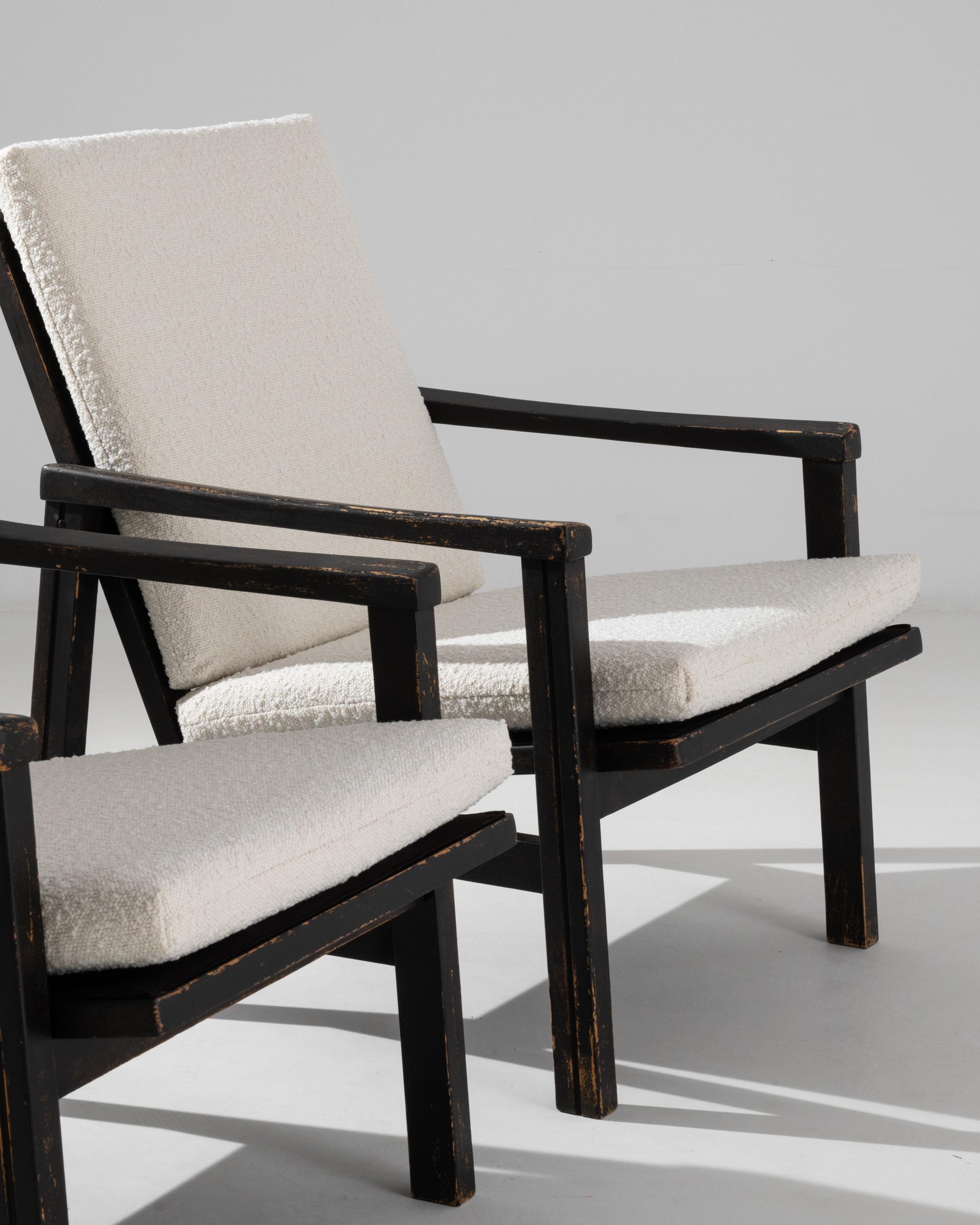 1960s Central European Modern Armchairs, a Pair For Sale 2