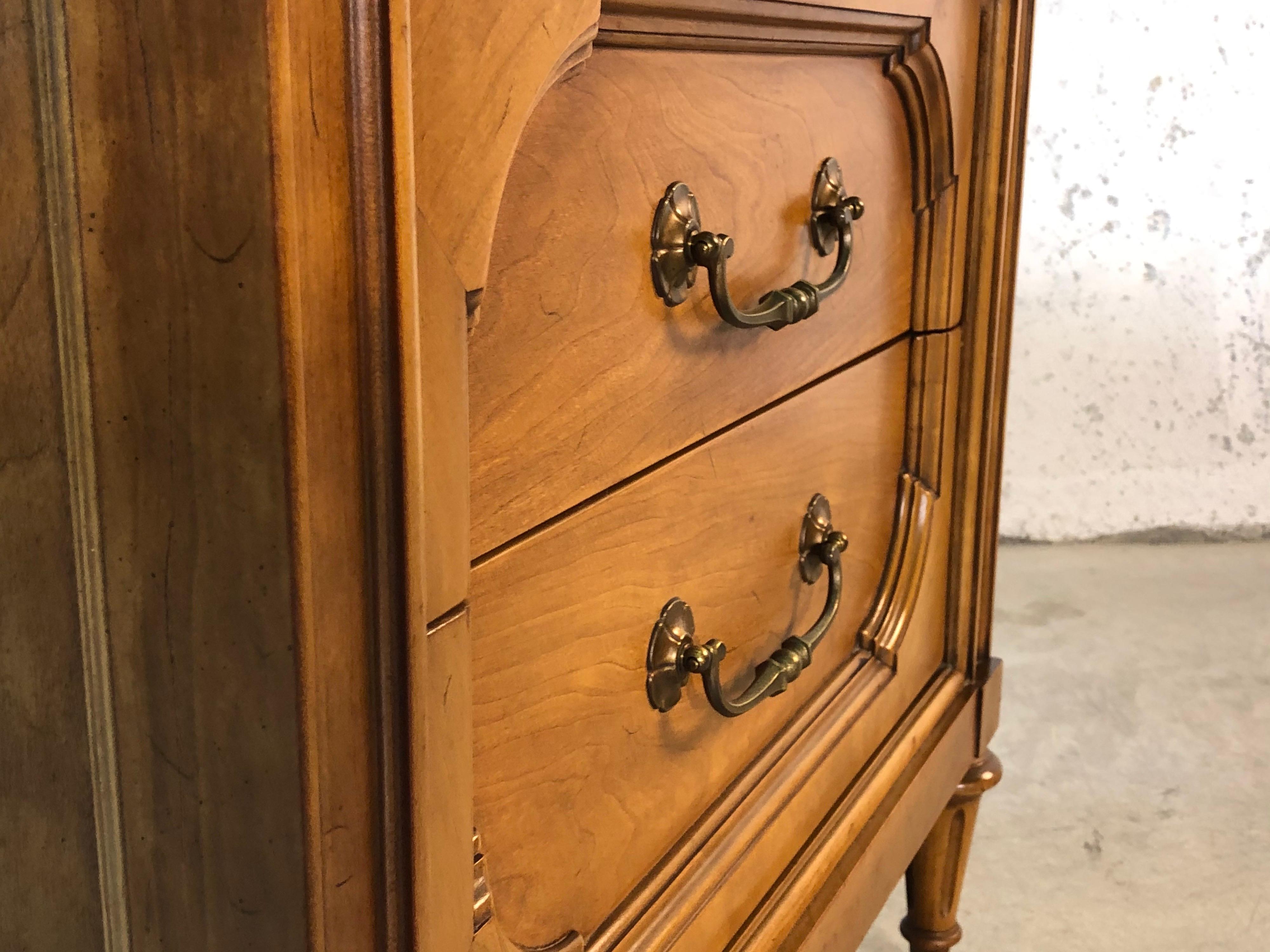 1960s Century Furniture Two-Drawer Nightstands, Pair For Sale 8