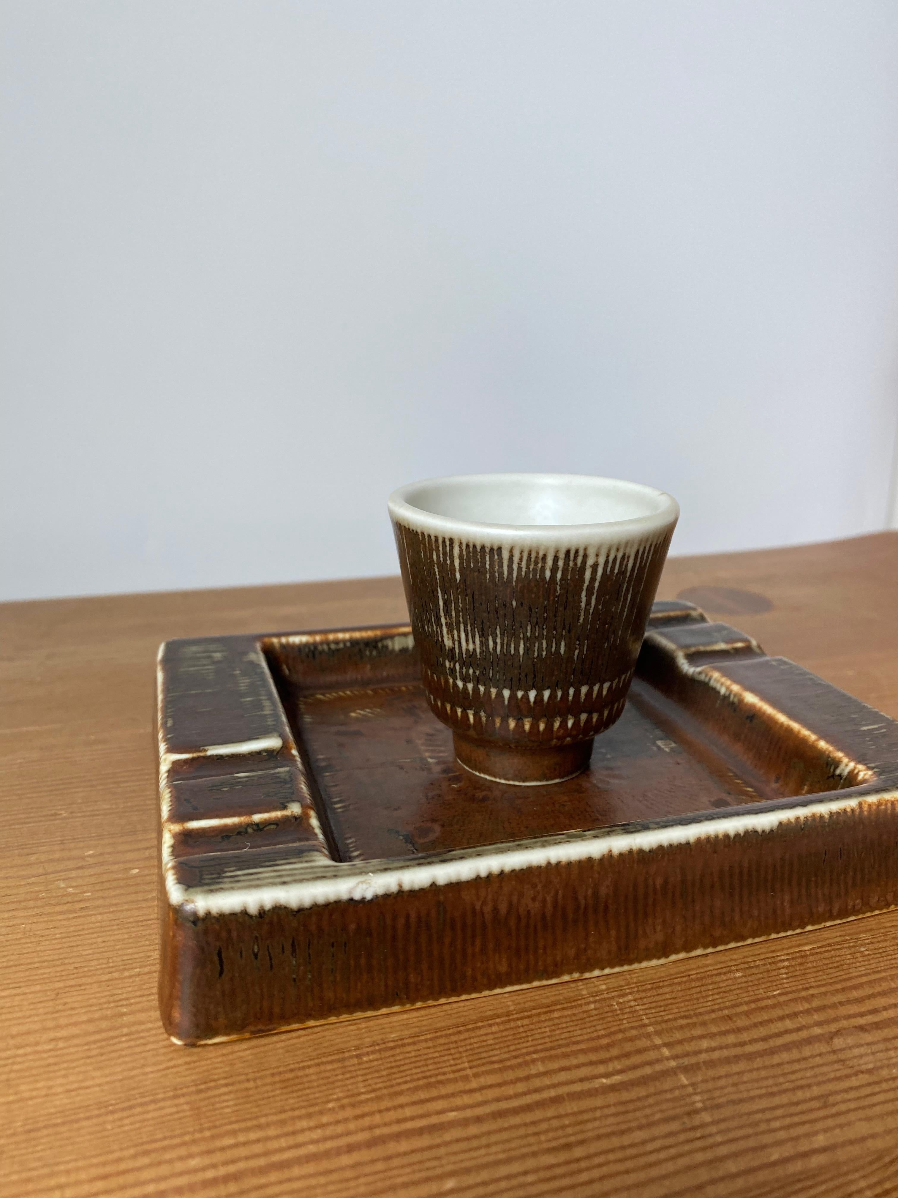 Anni '60, set in ceramica di Hertha Bengtsson per Rörstrand In condizioni buone in vendita a New York, NY