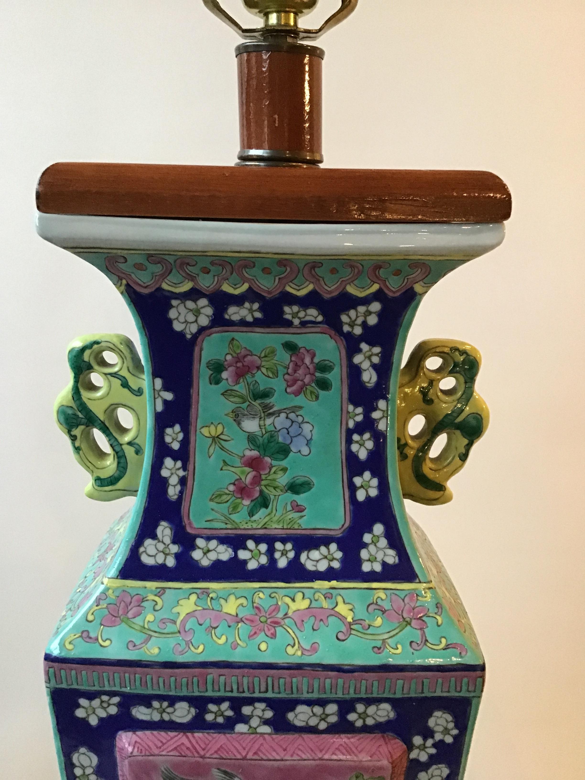 1960s Floral Hand Painted Ceramic  Colorful Asian Table Lamp In Good Condition For Sale In Tarrytown, NY