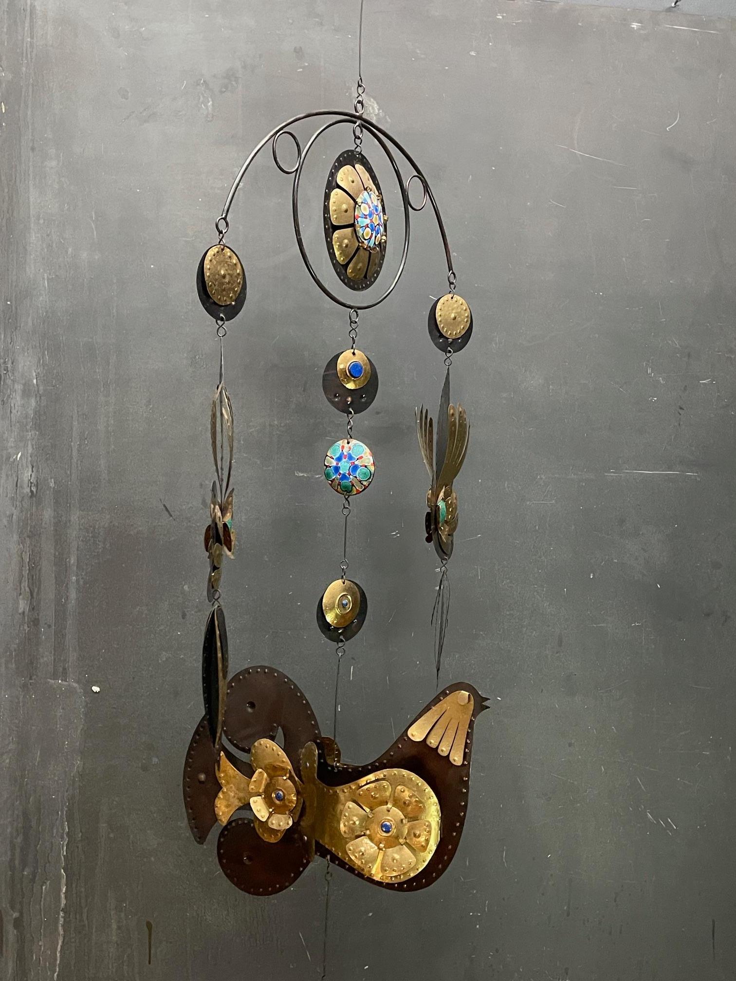 Mid-Century moderno 1960 Cesar Vasquez Lapis Brass Copper Enamel Birds Mobile Wall Hanging Art in vendita