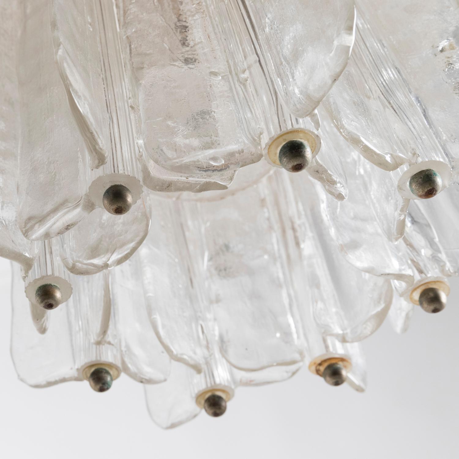 Mid-20th Century 1960s Chandelier by Toni Zuccheri for Venini in Clear Murano Glass