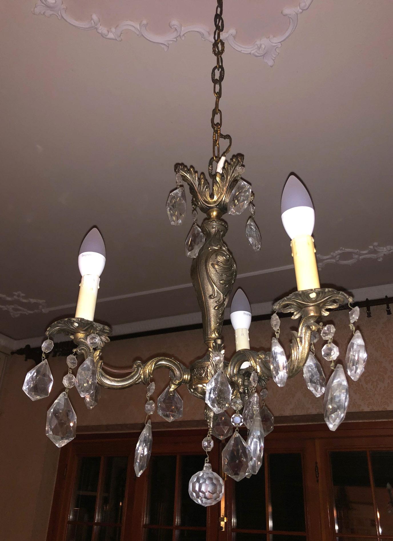1960s Chandelier with Glass Pendants, Italy For Sale 4