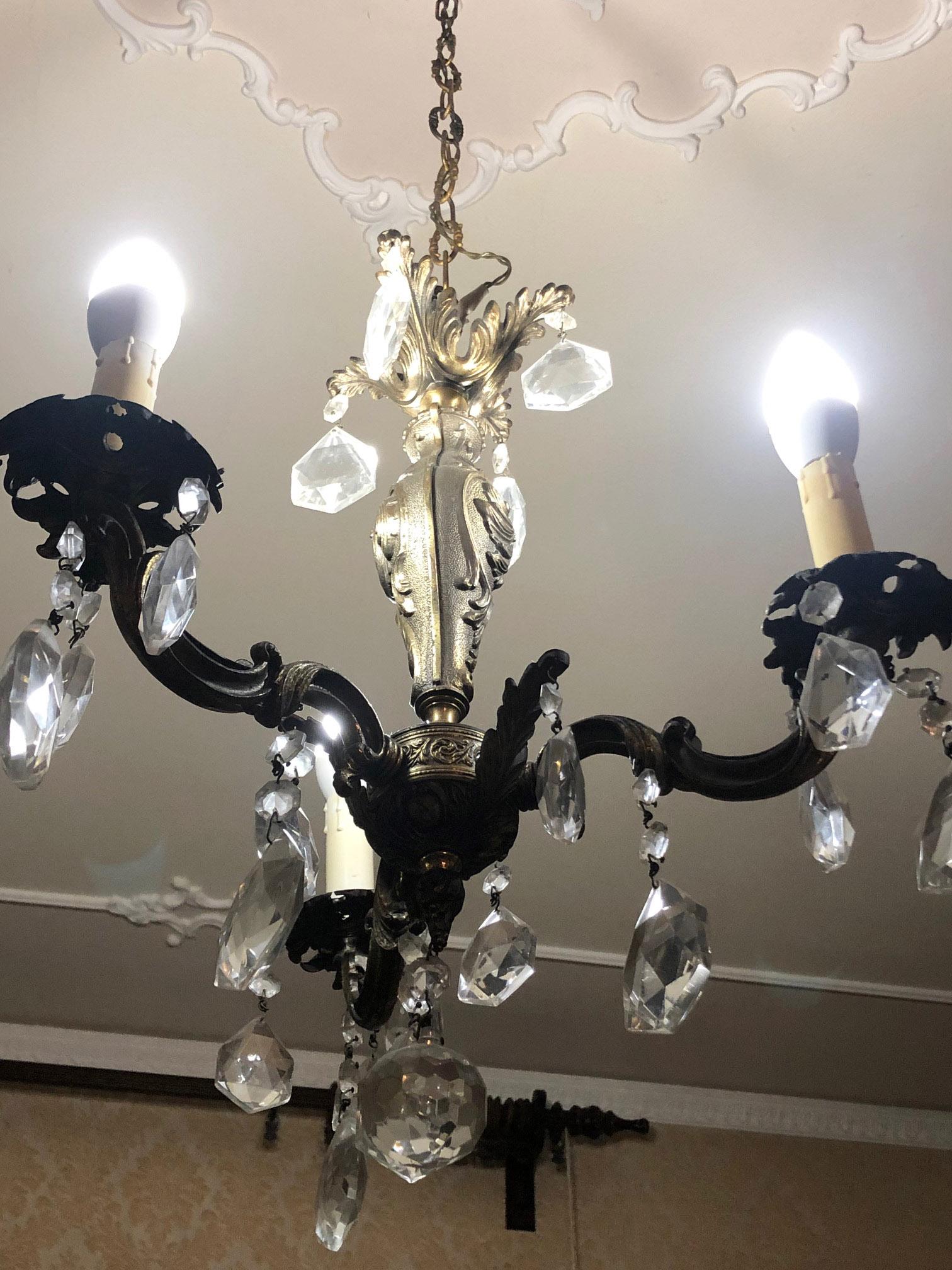 Country 1960s Chandelier with Glass Pendants, Italy For Sale