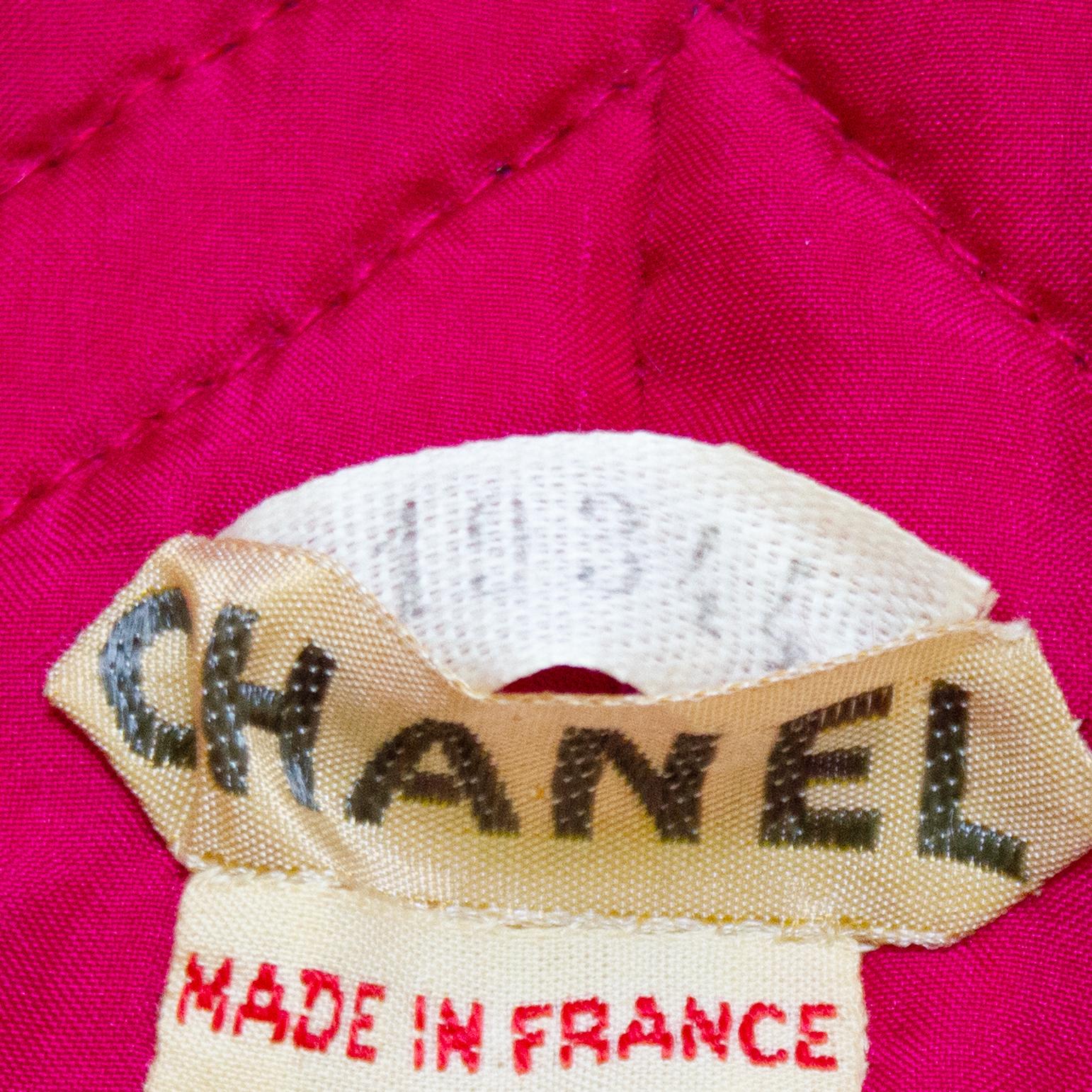 Chanel Haute Couture Ensemble aus Kleid und Jacke in Magenta und Grün, 1960er Jahre im Angebot 6