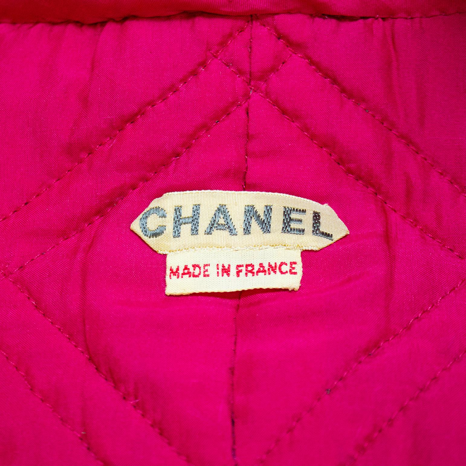 Chanel Haute Couture Ensemble aus Kleid und Jacke in Magenta und Grün, 1960er Jahre im Angebot 5