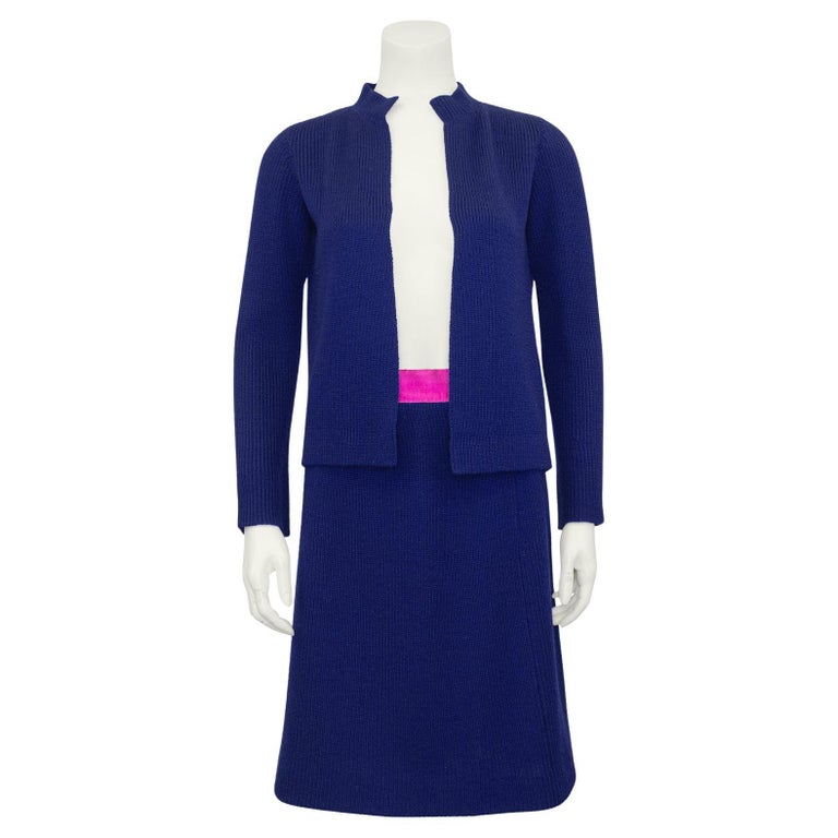 1960s Chanel Haute Couture Navy Blue and Pink Knit Set For Sale at