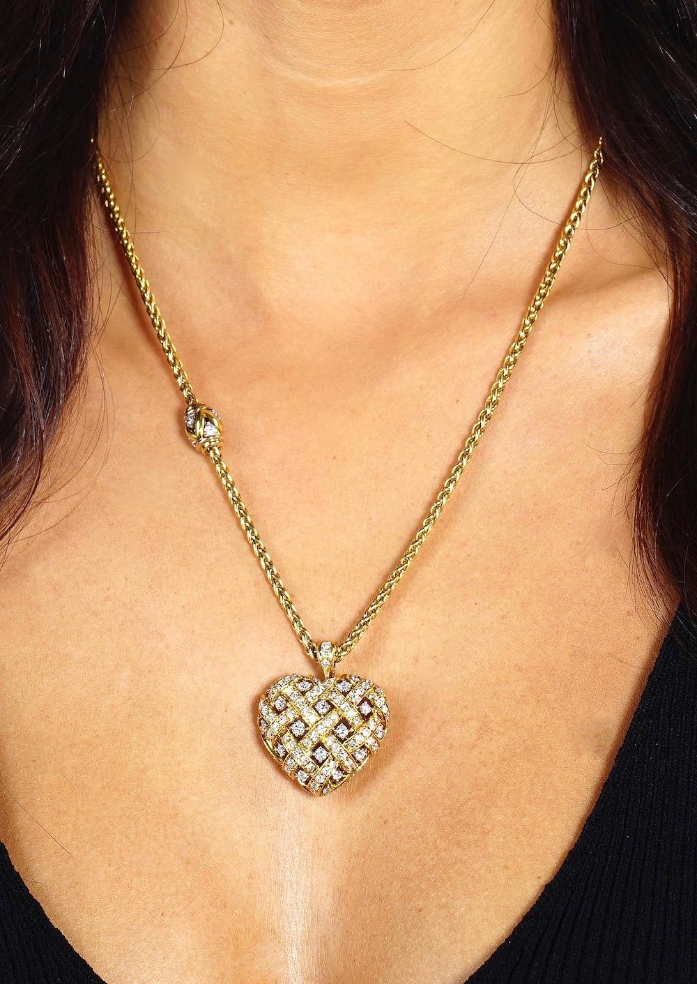 1960s Chantecler Diamond and Gold Heart Pendant Necklace 1