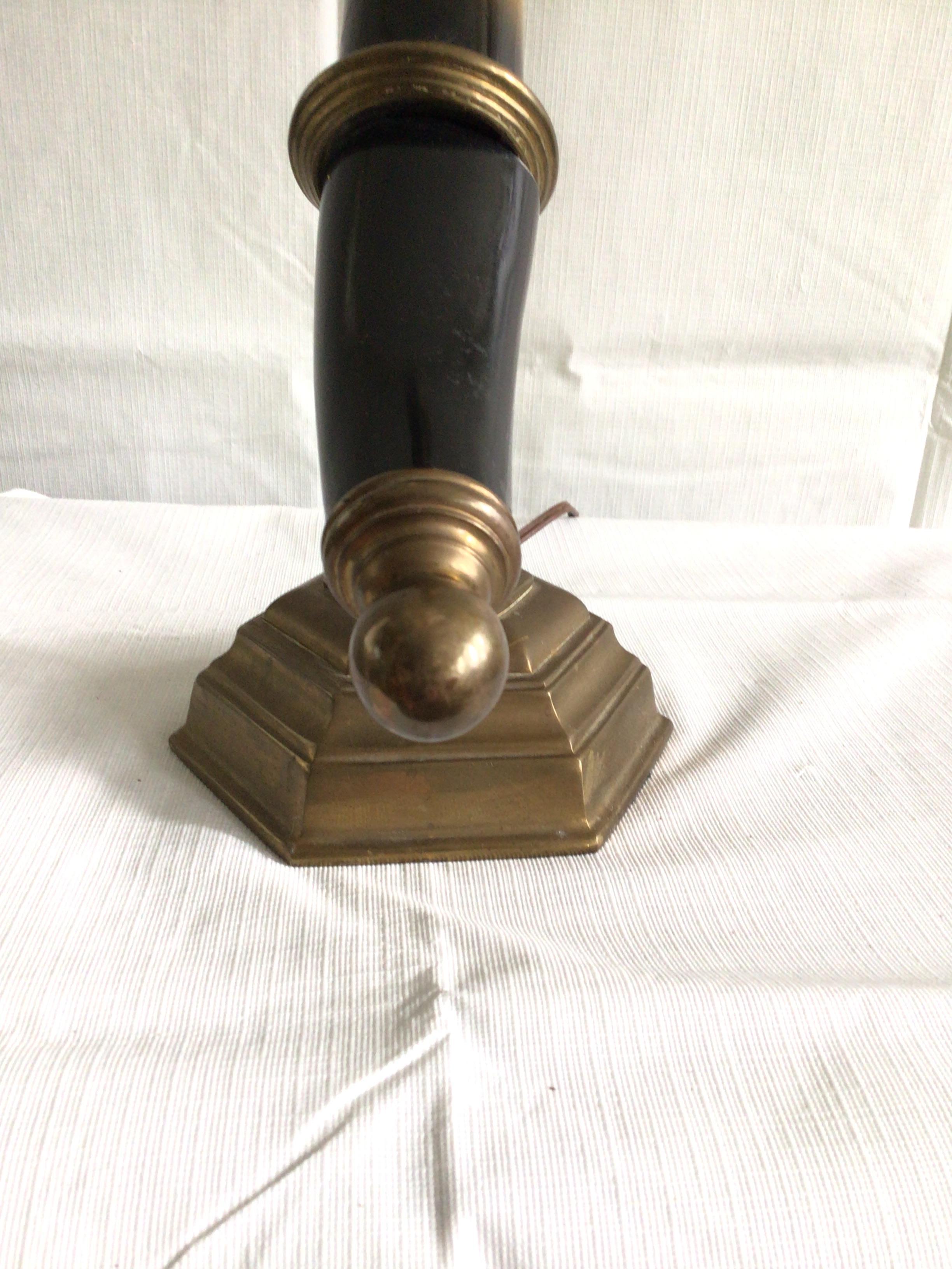 1960s Chapman Faux Horn and Brass Table Lamp For Sale 4