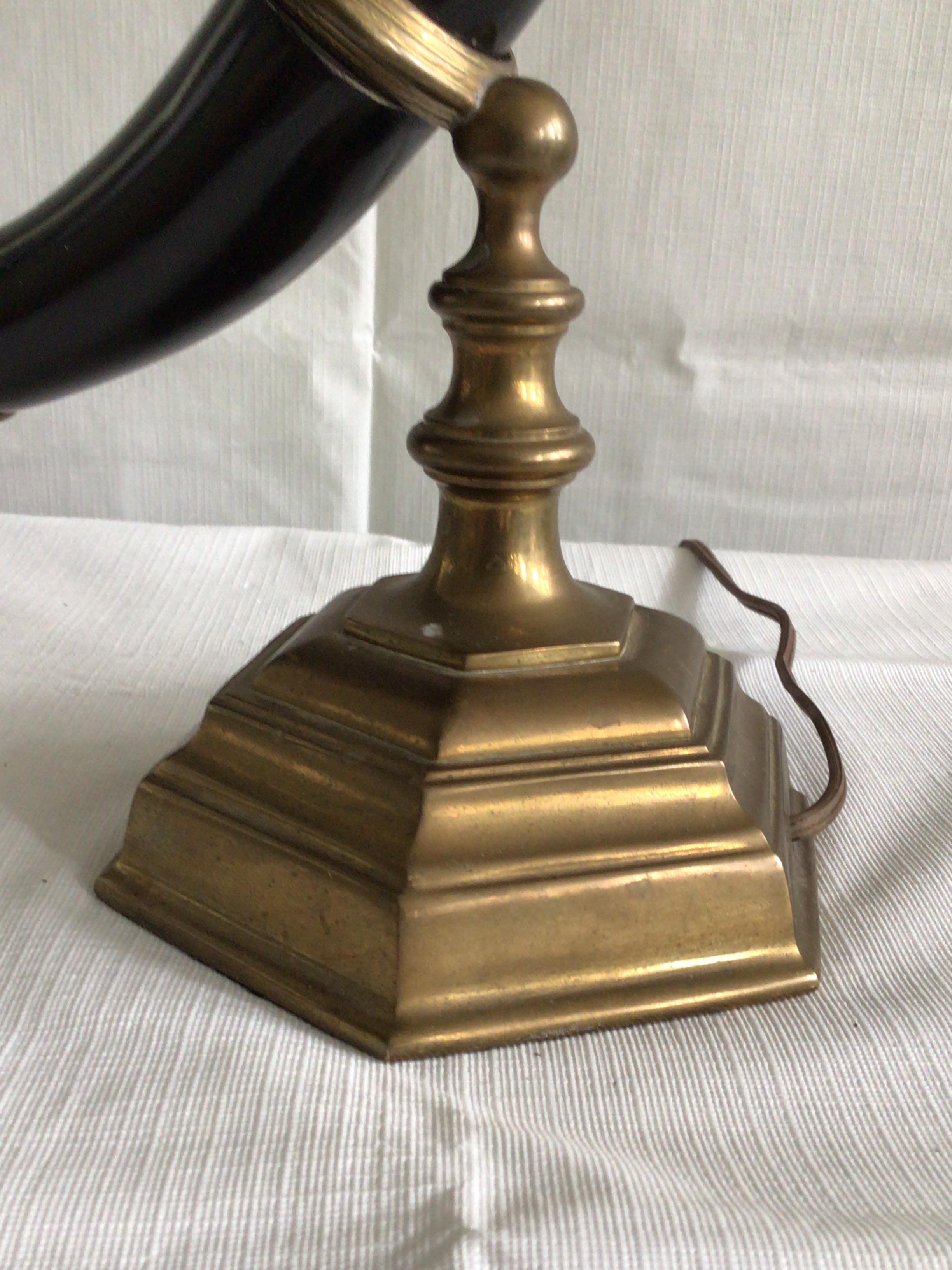 1960s Chapman Faux Horn and Brass Table Lamp For Sale 2