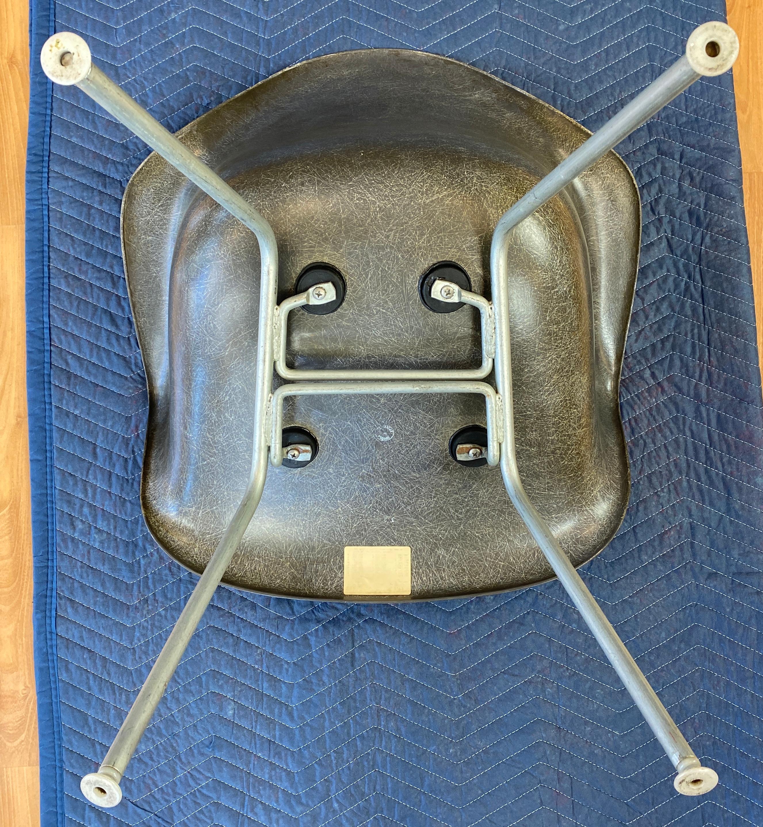 1960s Charles Eames Fiberglass Shell Armchair for Herman Miller 3