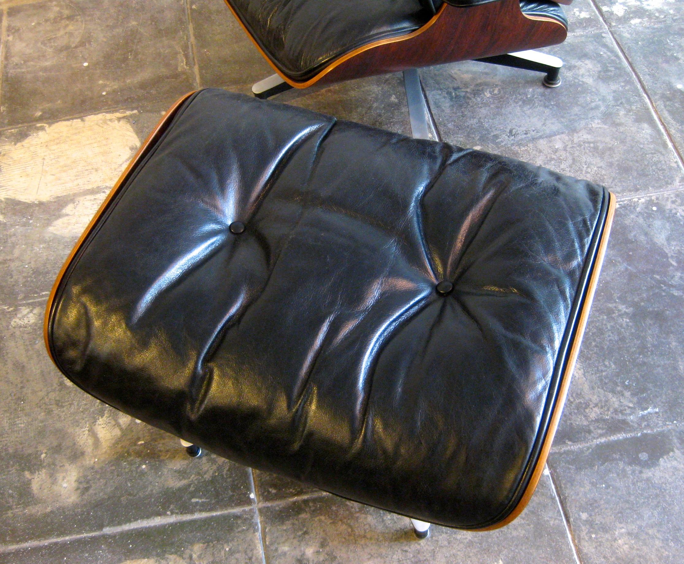 1960s Charles Eames Herman Miller 670 Rosewood Lounge Chair and 671 Ottoman 14