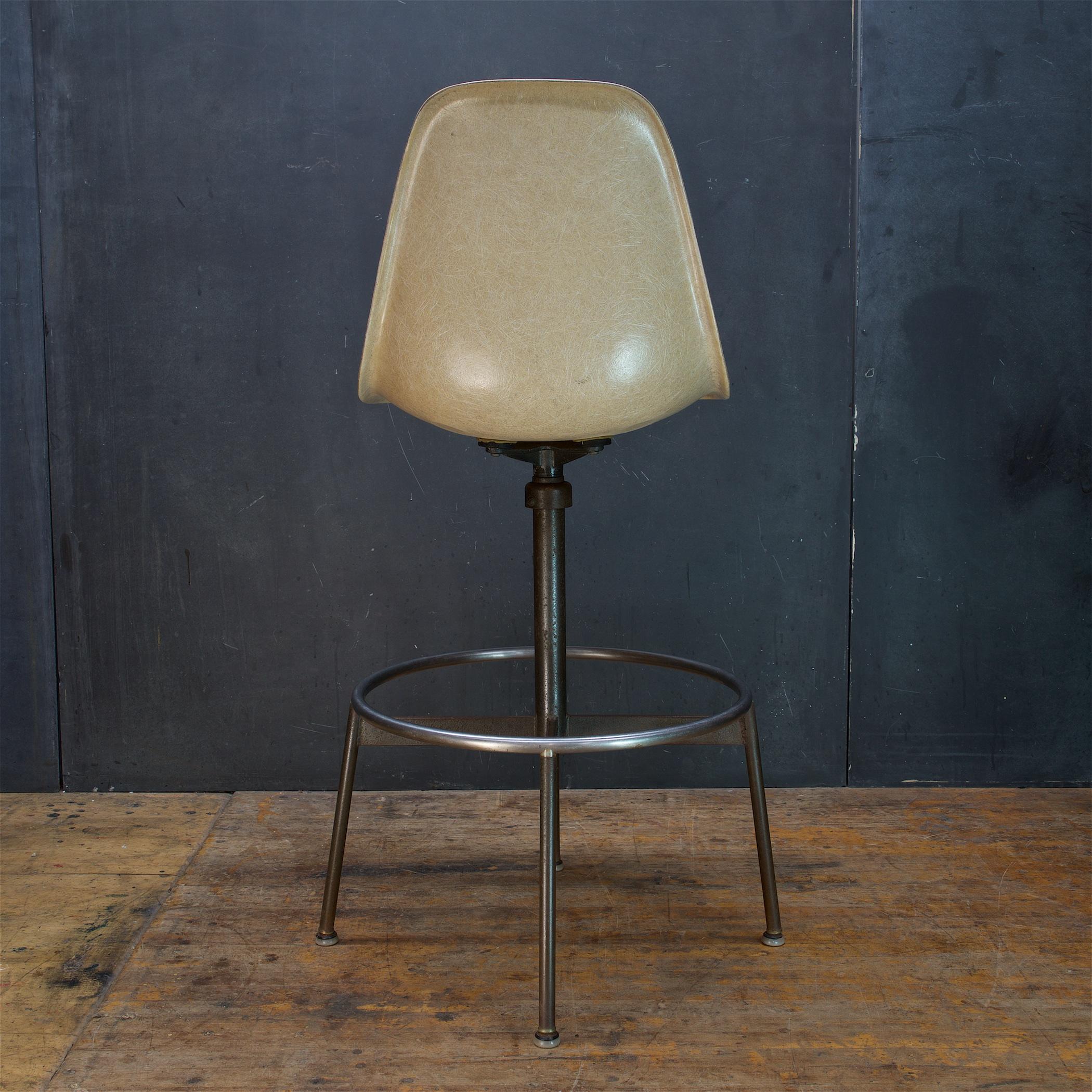 Mid-Century Modern 1960s Charles + Ray Eames Drafting Stool Herman Miller Mid-Century Architect