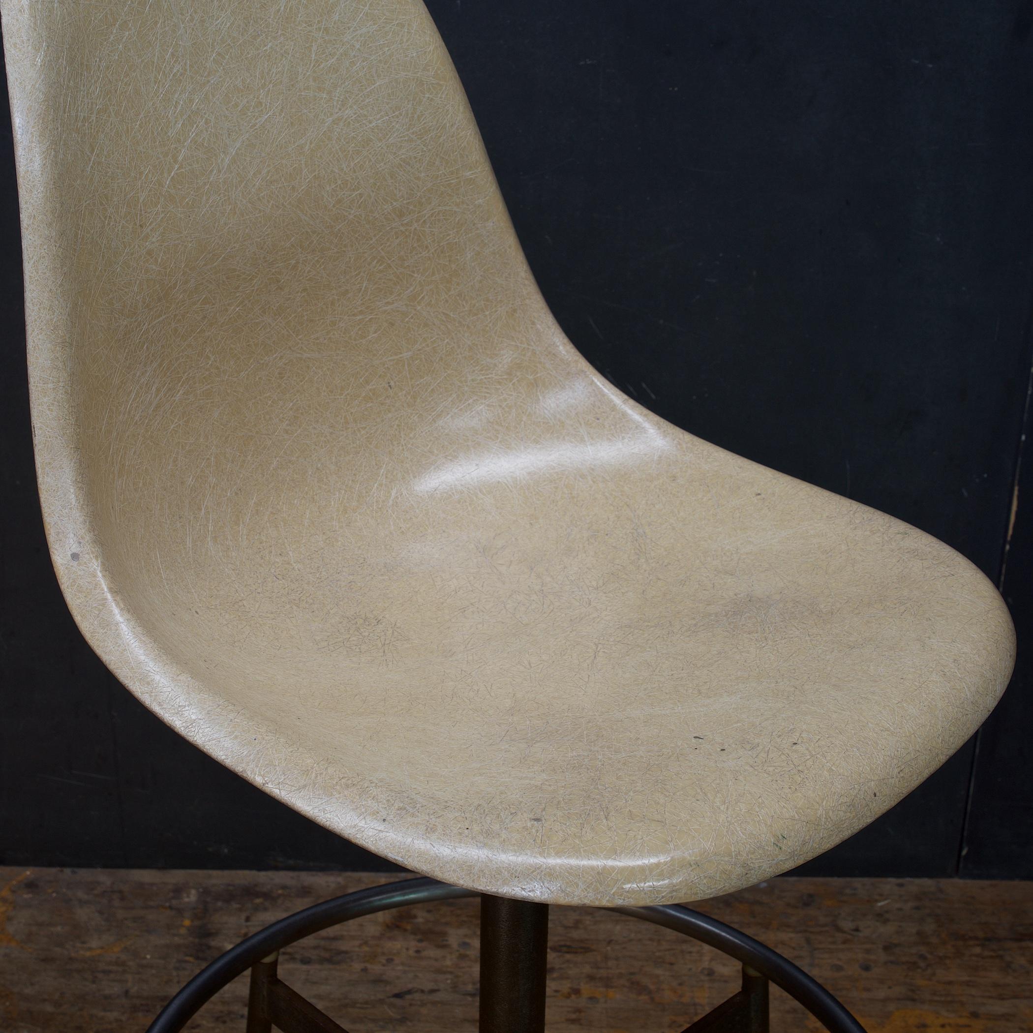 Mid-20th Century 1960s Charles + Ray Eames Drafting Stool Herman Miller Mid-Century Architect