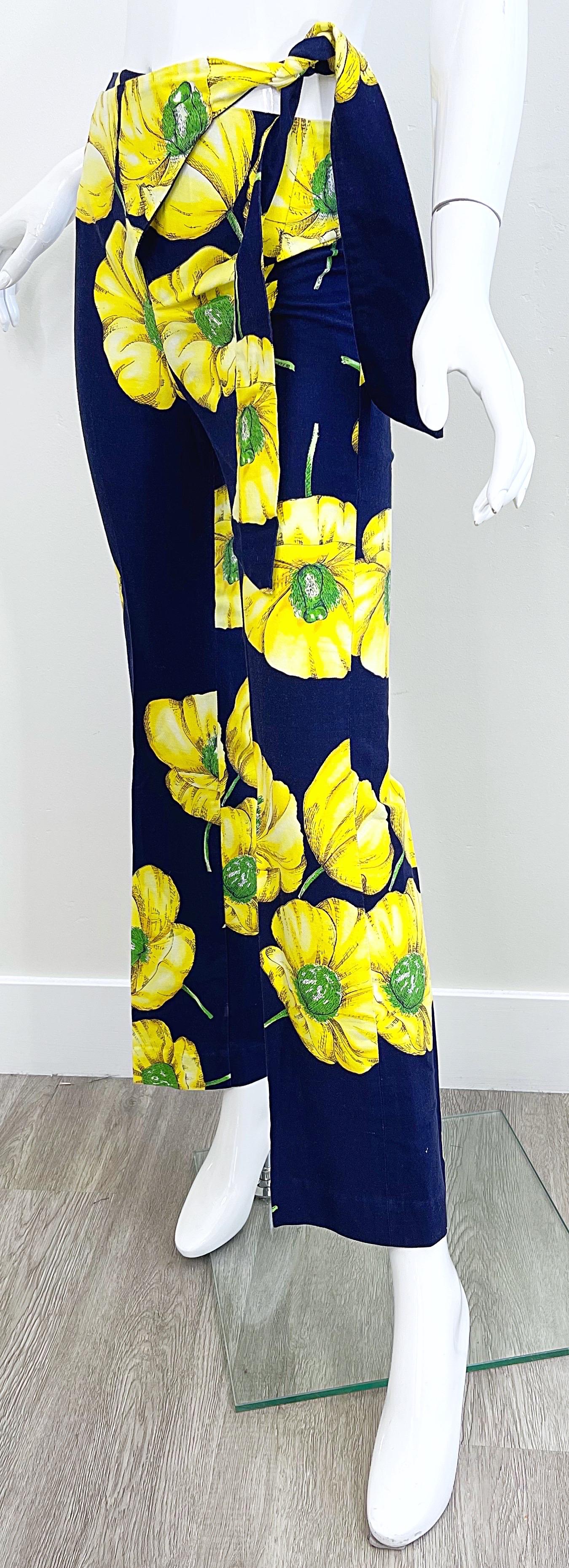 1960s Charm of Hollywood Linen Cotton Mod Flower Print Navy Yellow Flare Pants For Sale 1