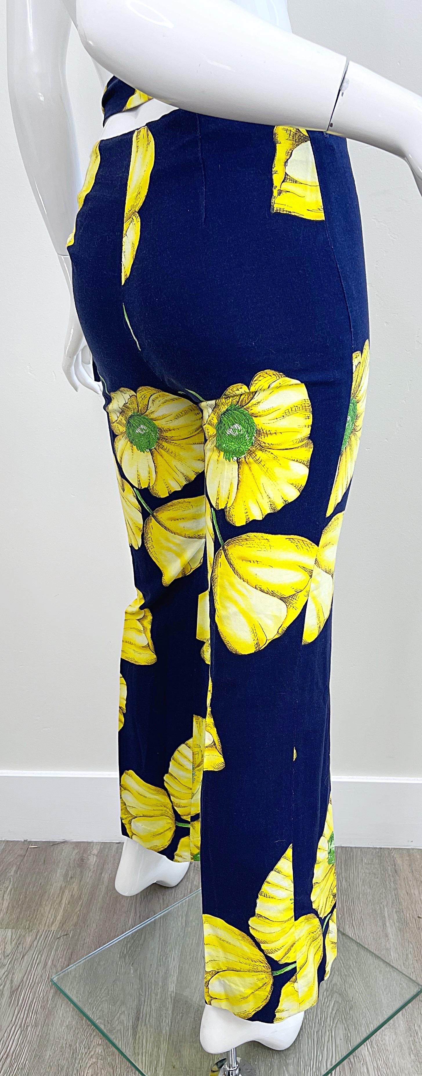 1960s Charm of Hollywood Linen Cotton Mod Flower Print Navy Yellow Flare Pants For Sale 4