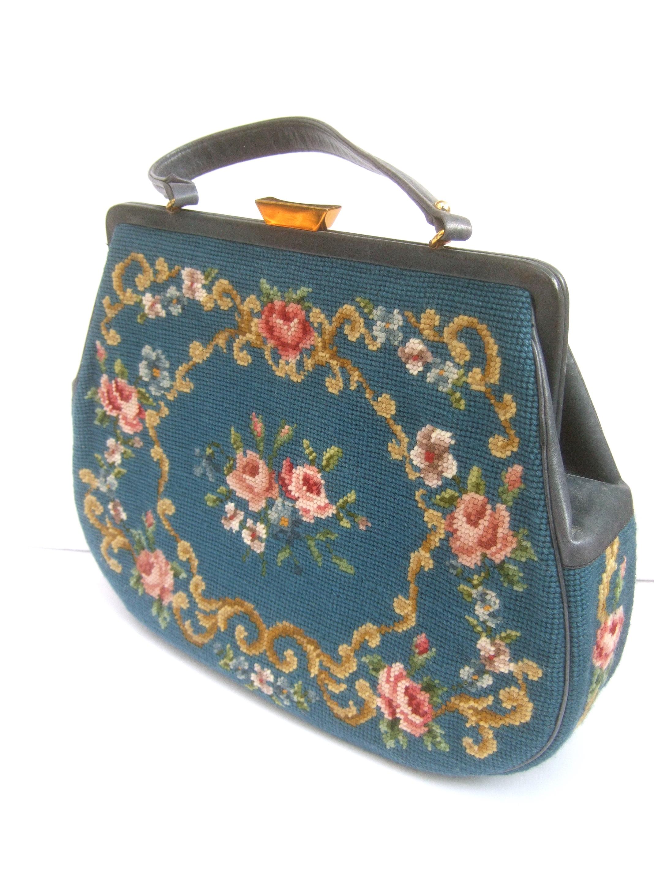 1960s Charming Needlepoint Hand Stitched Large Scale Artisan Handbag  4