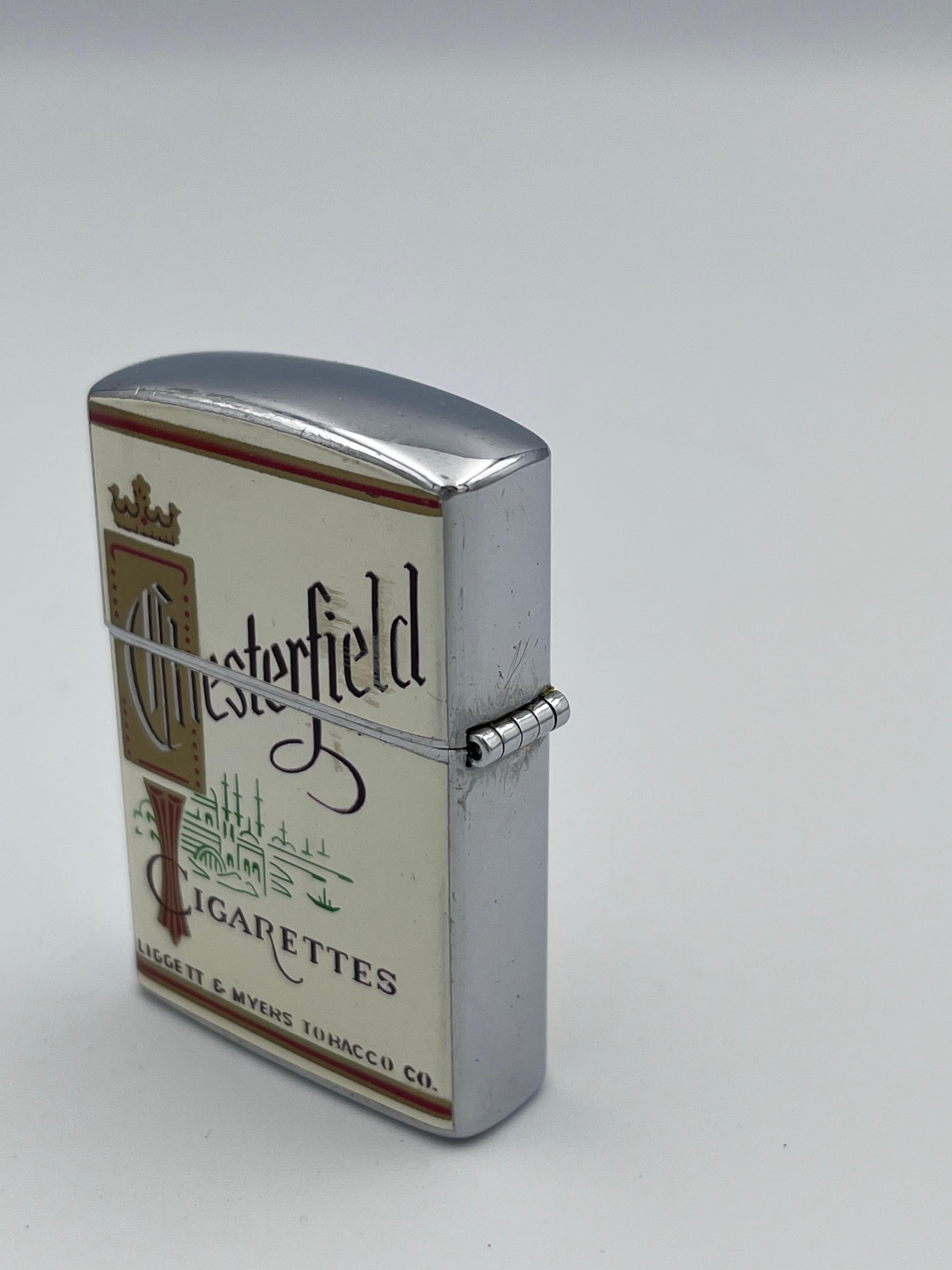 Metallo Accendino Chesterfield del 1960 in scatola originale con documenti di Continental Merch. Co in vendita