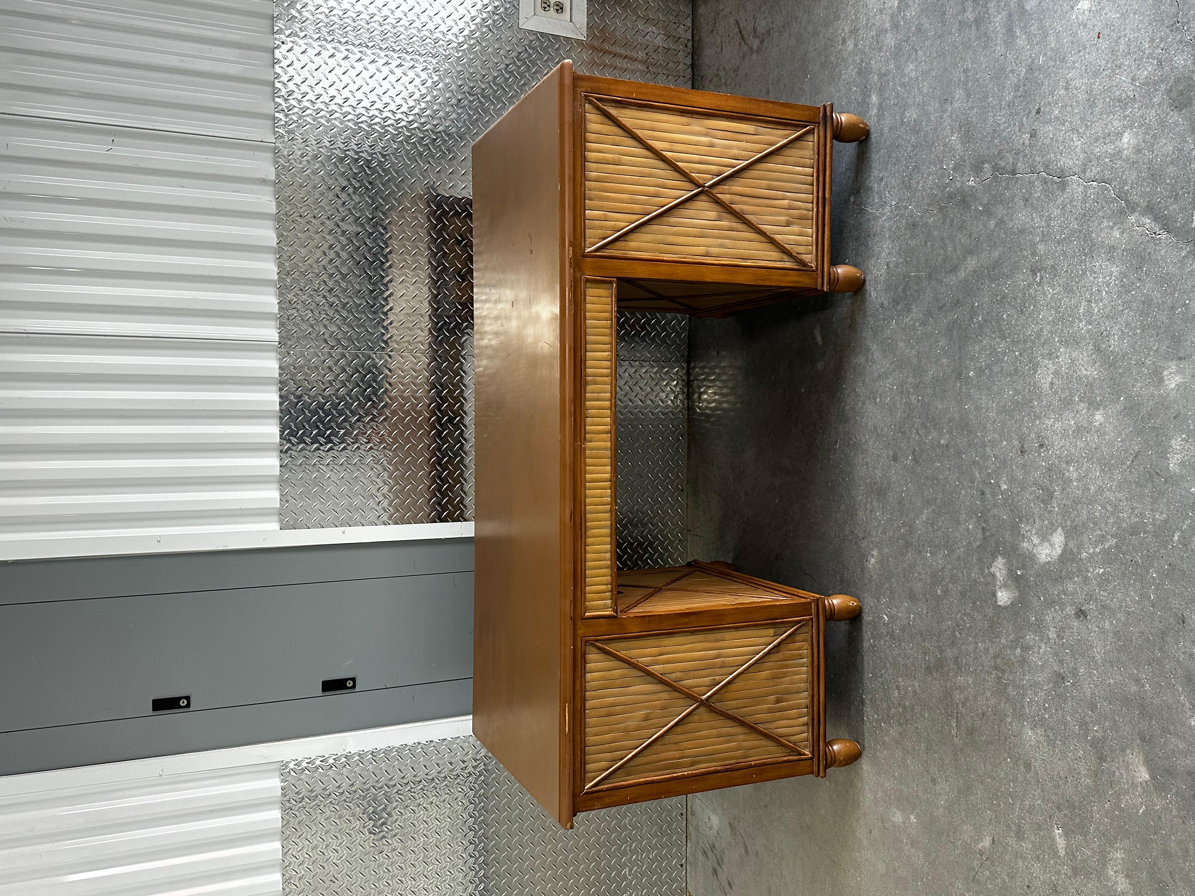 Scrivania Chevron in bambù e rattan Wood del 1960 in vendita 1