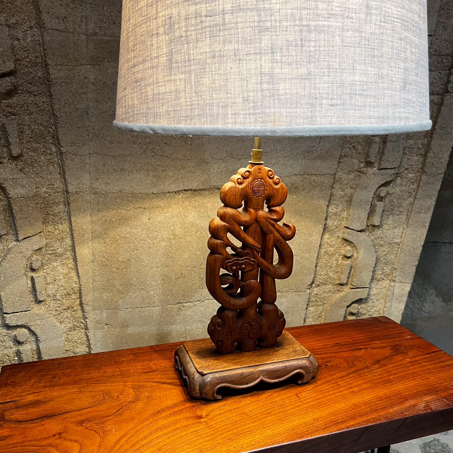 1960s Chinese Decorative Mahogany Hand Carved Wood Table Lamp For Sale 1