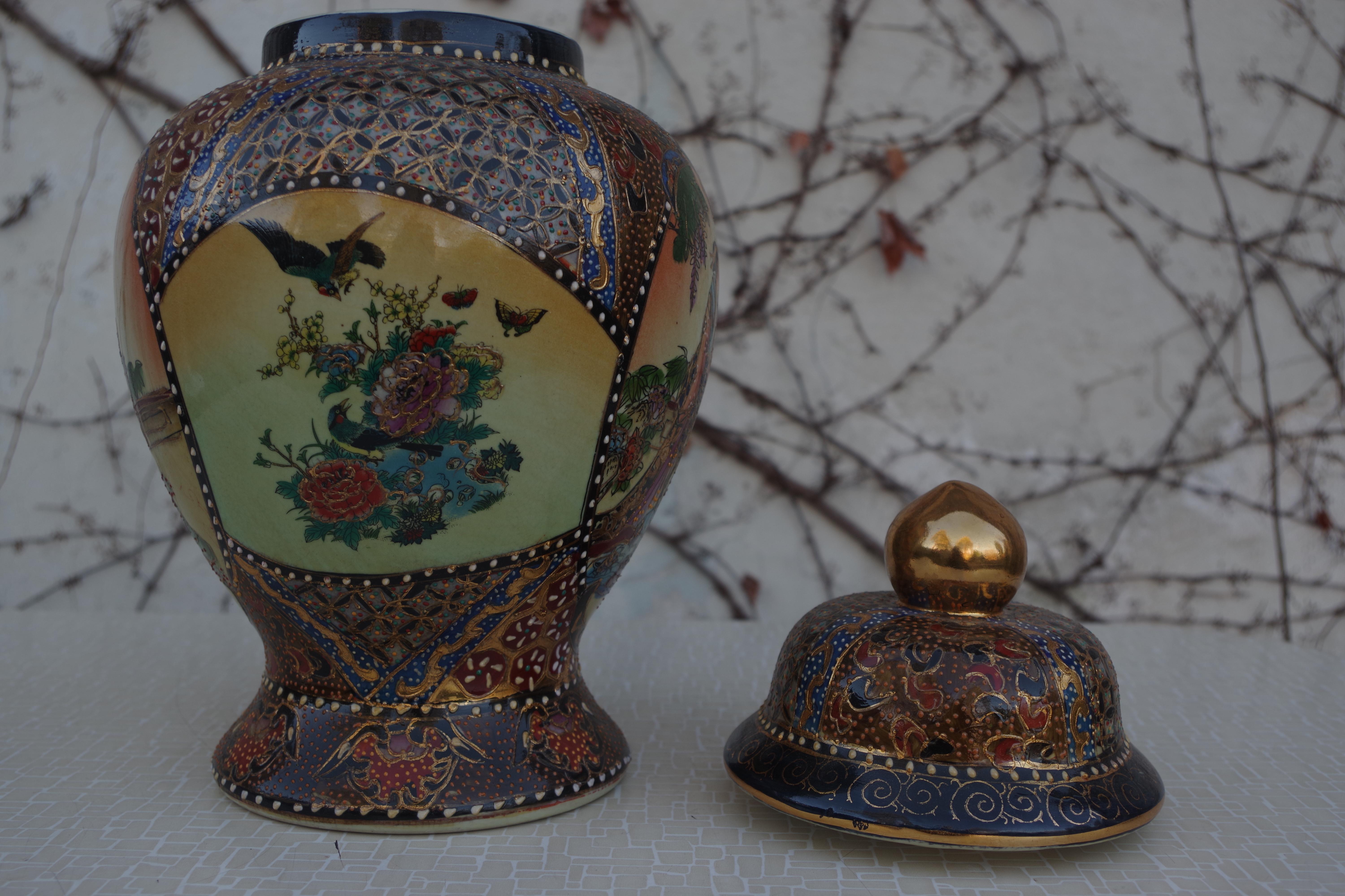 Mid-20th Century 1960s Chinese Vase Hand Painted For Sale