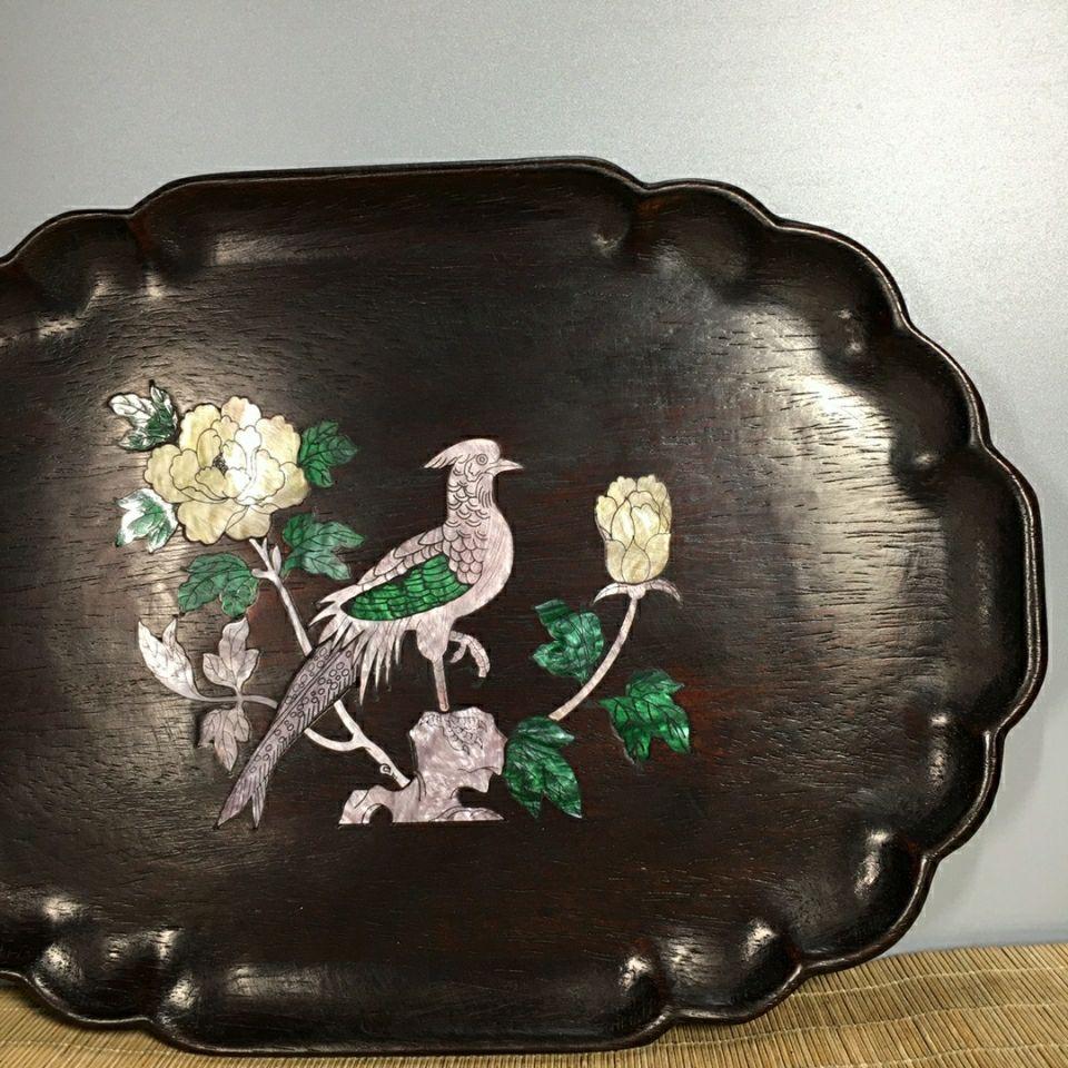 34cm 1960s Chinese Wood Plate with Shell Birds and Flowers For Sale 3
