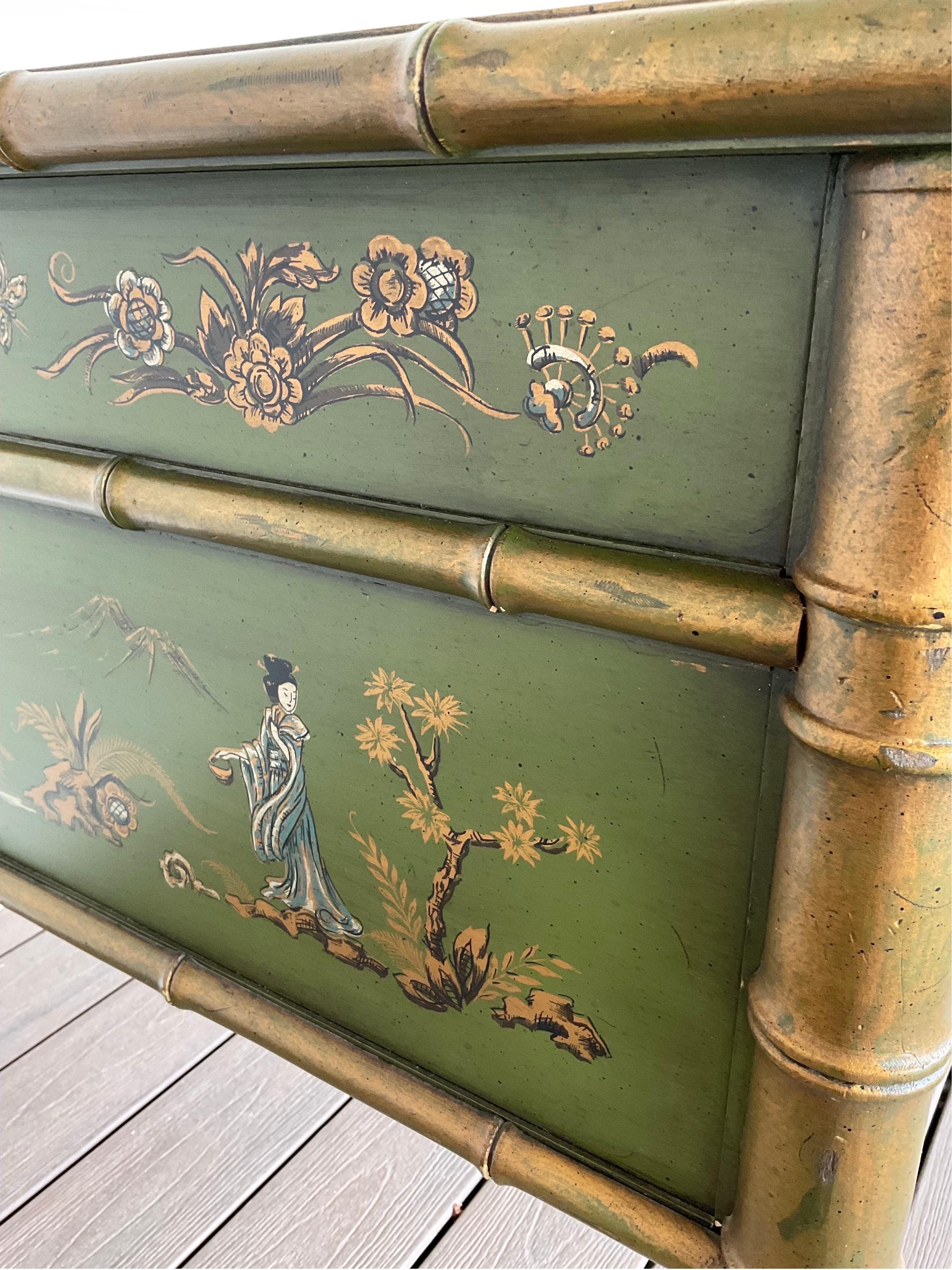 1960s Chinoiserie Desk from Drexel Heritage  5