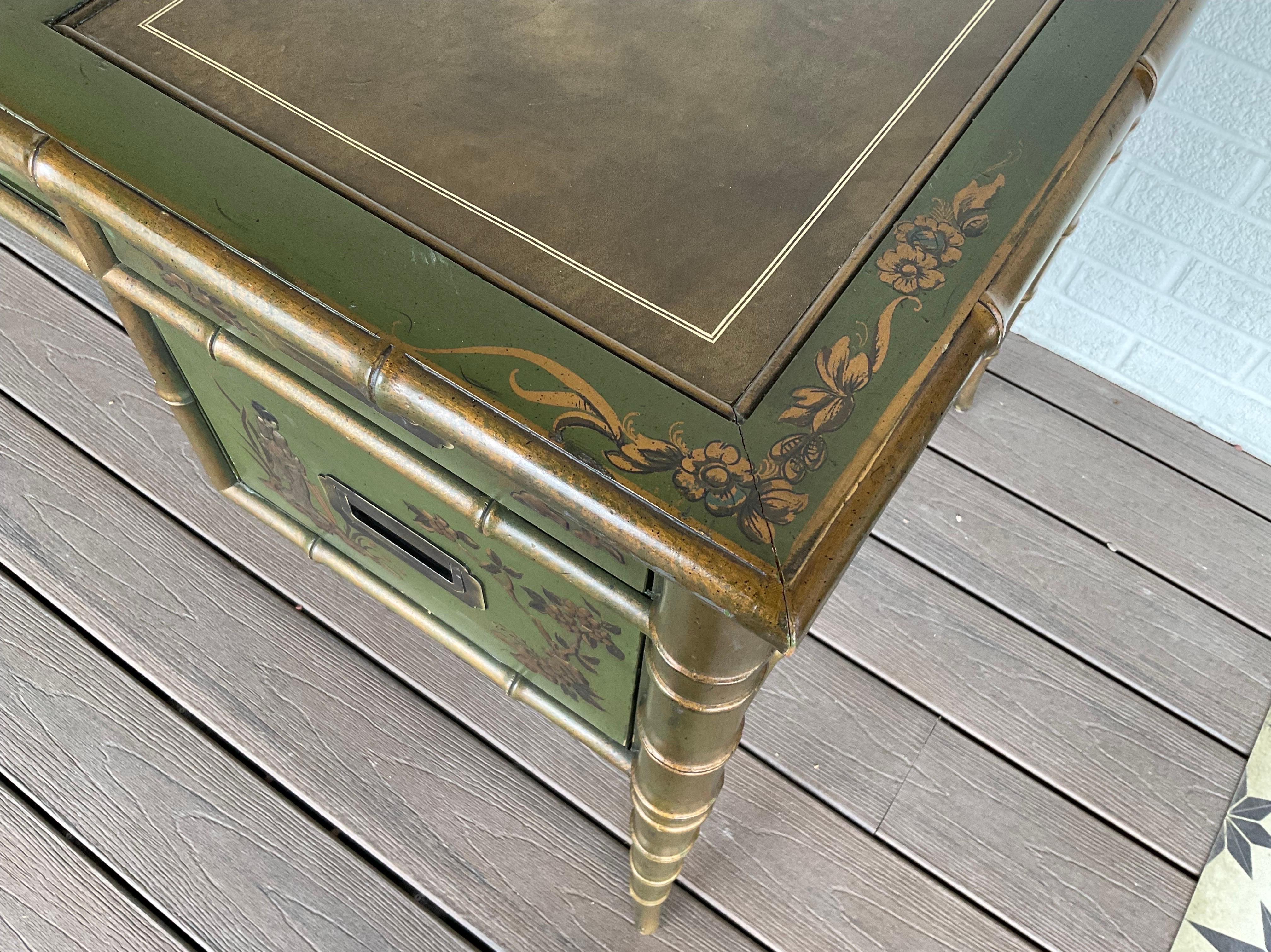 Hand-Painted 1960s Chinoiserie Desk from Drexel Heritage 