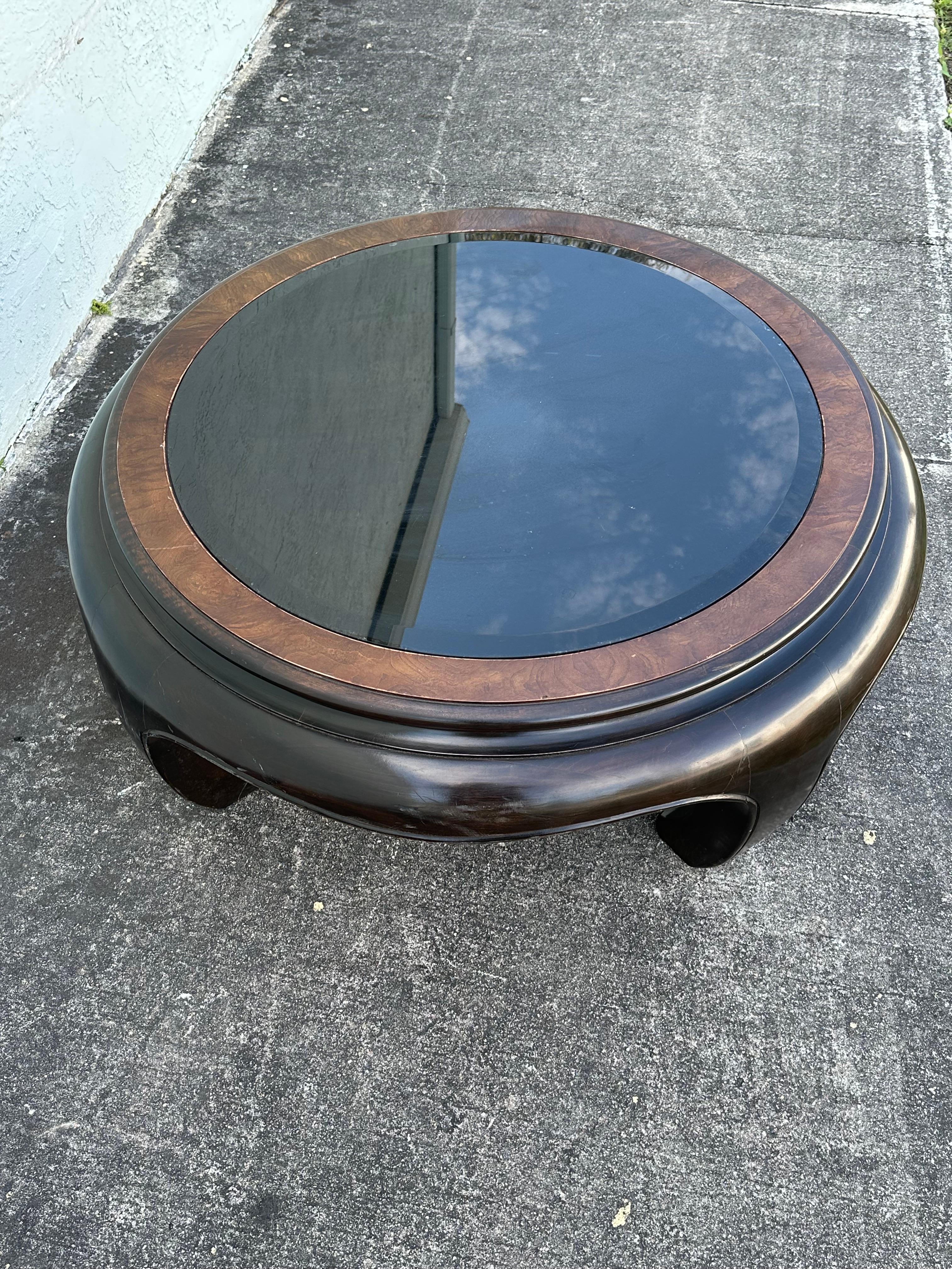 1960s Chow Legs Round Coffee Table with Black Glass Insert Top 5