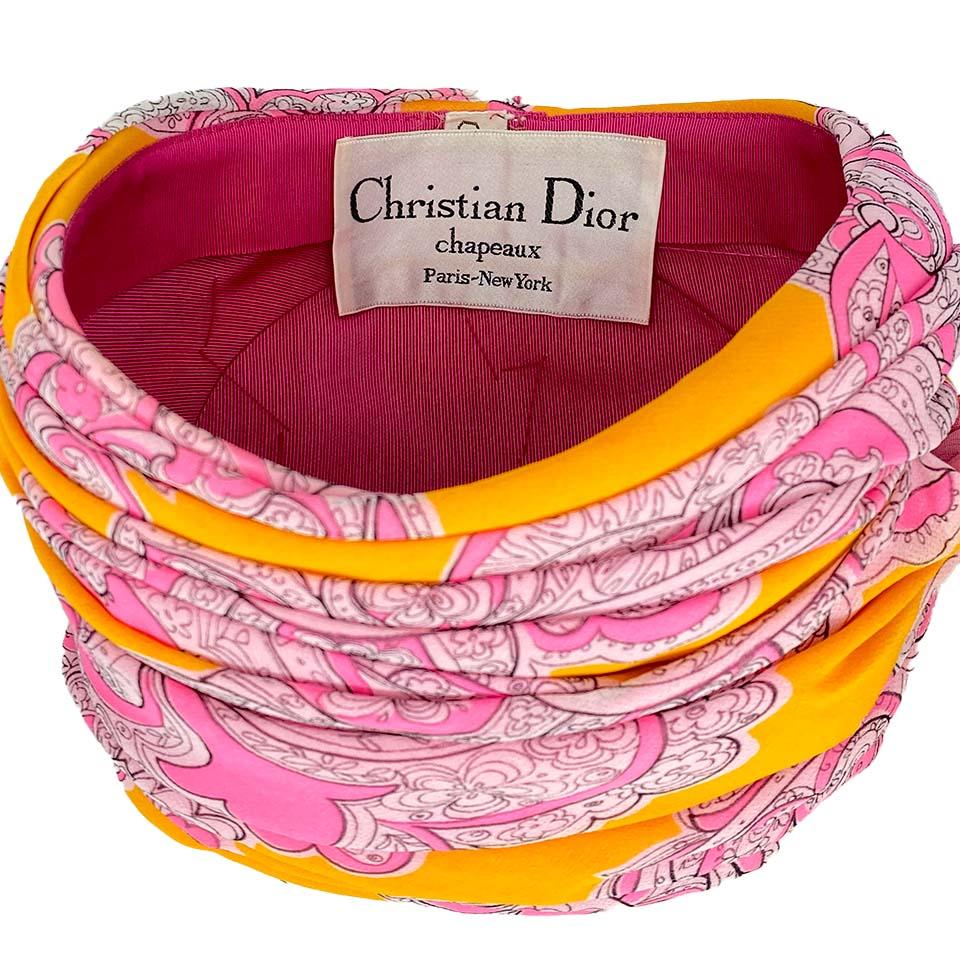 1960s Christian Dior Chapeaux Pink & Orange Paisley Scarf Wrap Hat In Excellent Condition In West Hollywood, CA