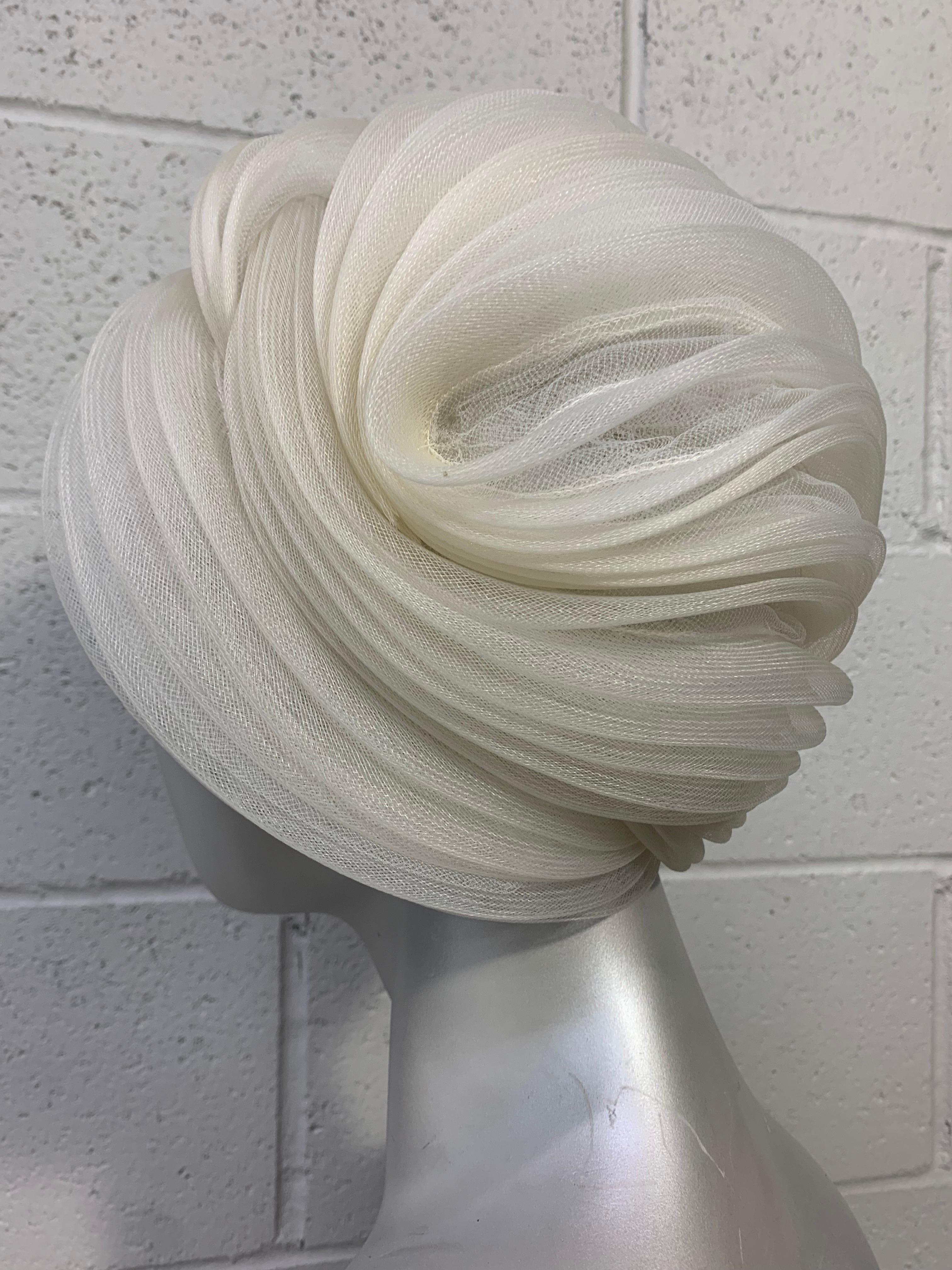 1960s Christian Dior Dramatic Snow White Coiled Tulle Turban  In Excellent Condition For Sale In Gresham, OR