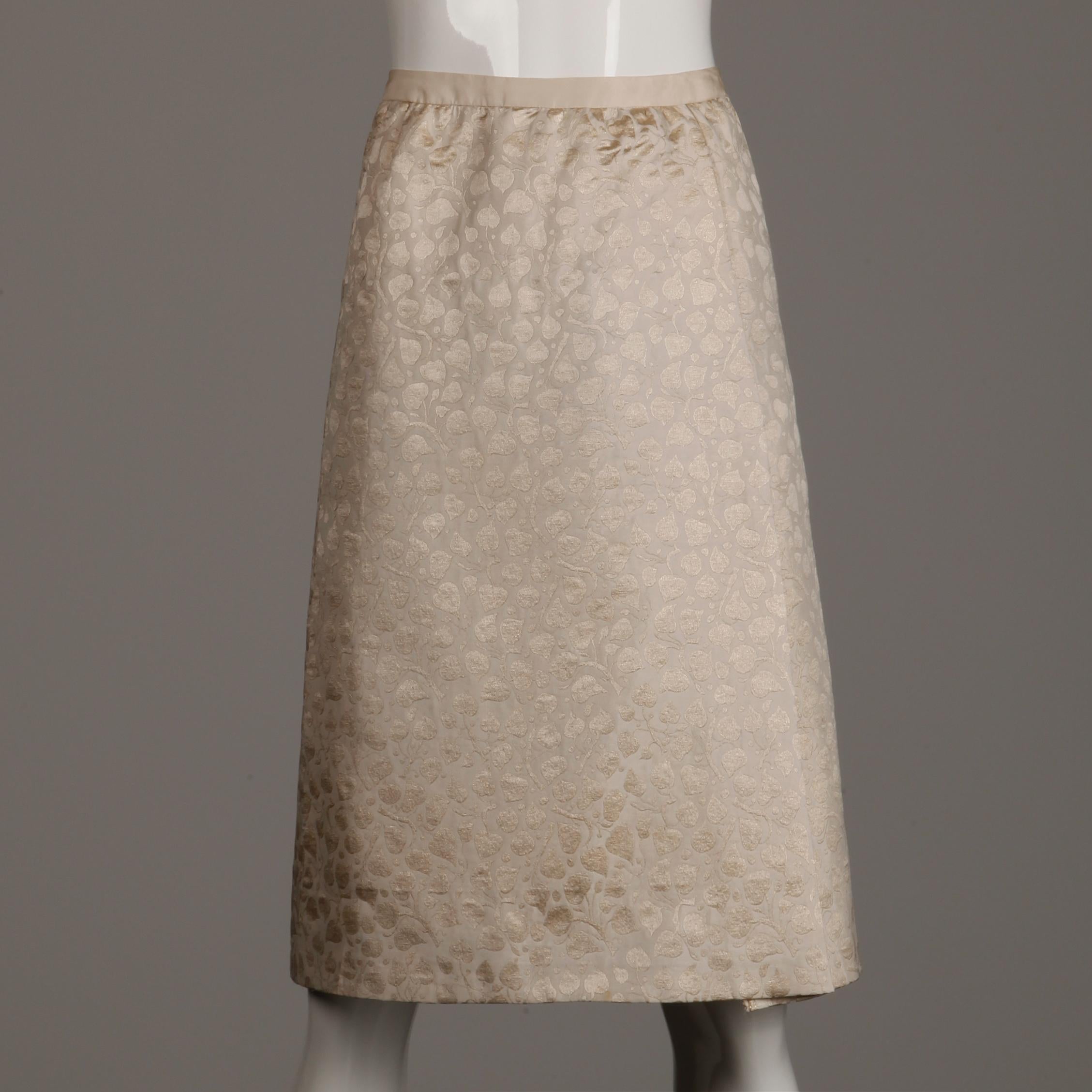 1960s Christian Dior Vintage Silk + Mink Fur Dress Ensemble (Top/ Skirt/ Jacket) In Excellent Condition In Sparks, NV