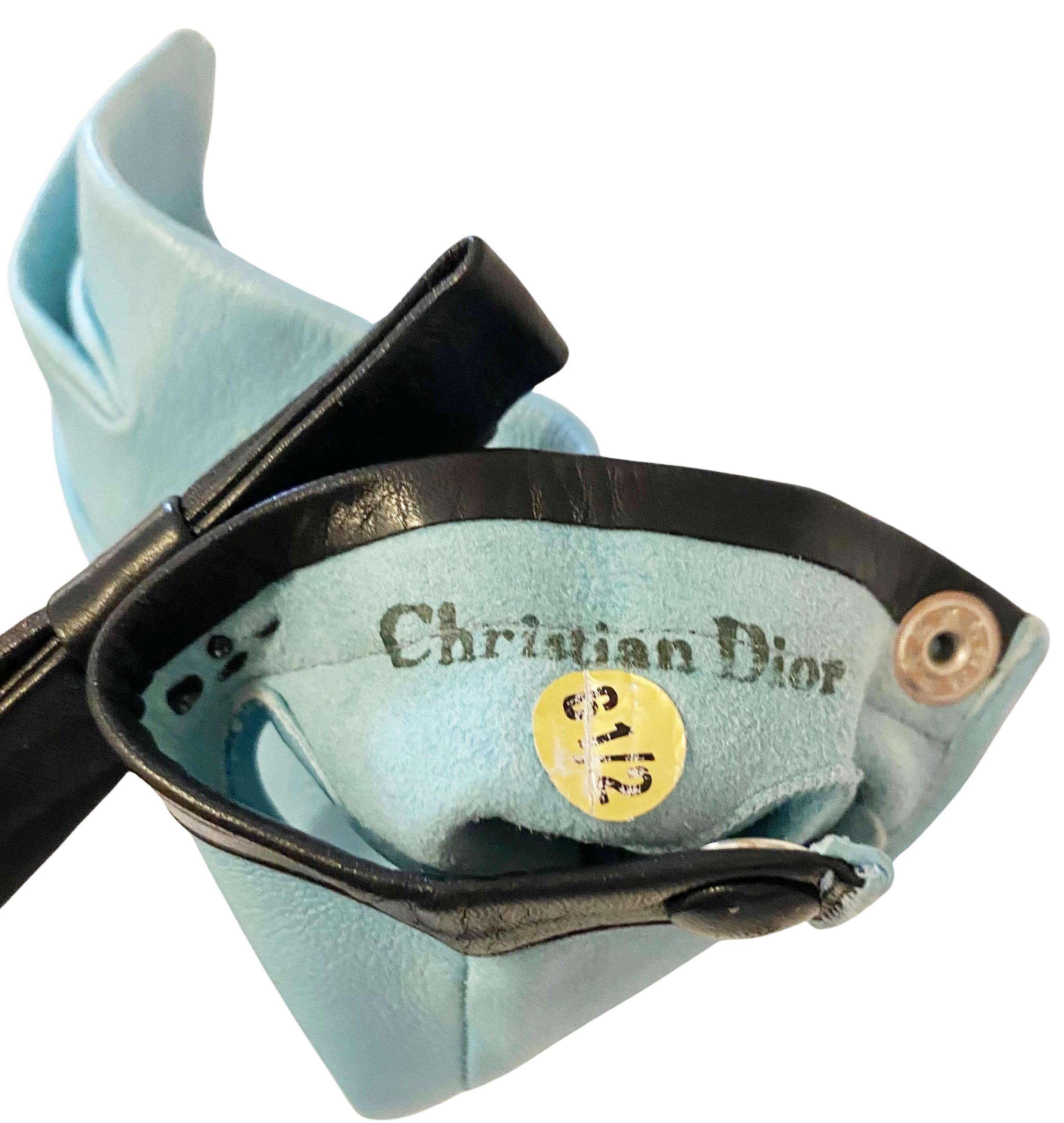 Gray 1960s Christian Dior Vintage Sky Blue Leather Gloves with Black Bow For Sale
