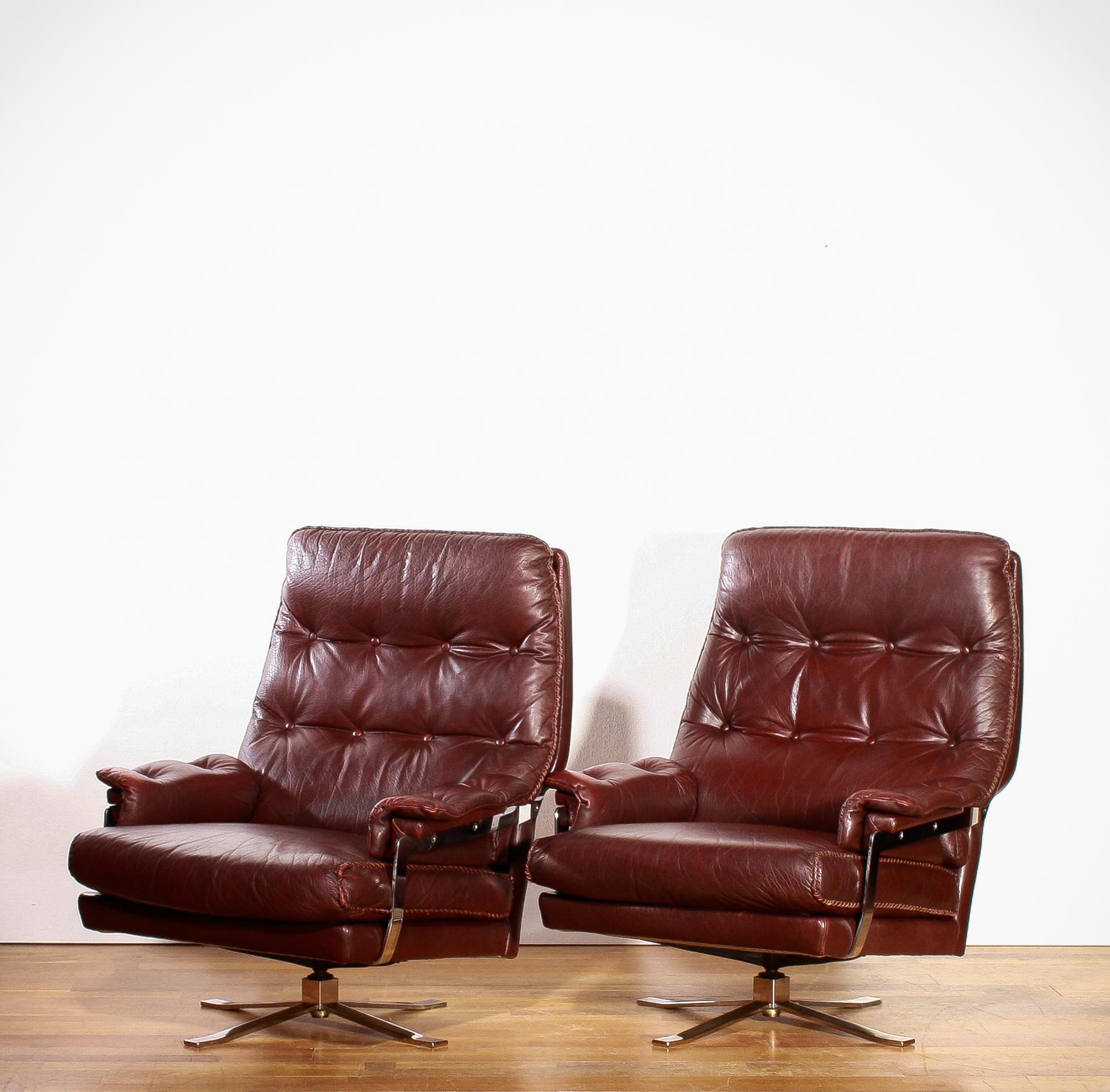 Mid-20th Century 1960s, Chrome and Leather Swivel Lounge Chairs and Ottoman by Arne Norell