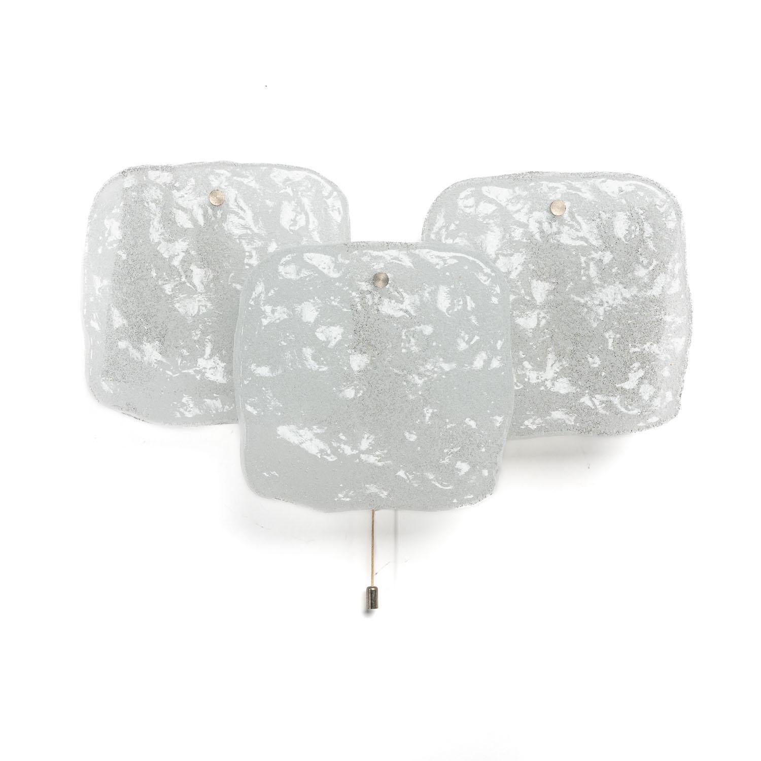 Stunning design, wall light has 3 large squares of white, opaque textured glass that provide a nicely diffuse light. Manufactured by Kalmar, Austria in the 1960s.