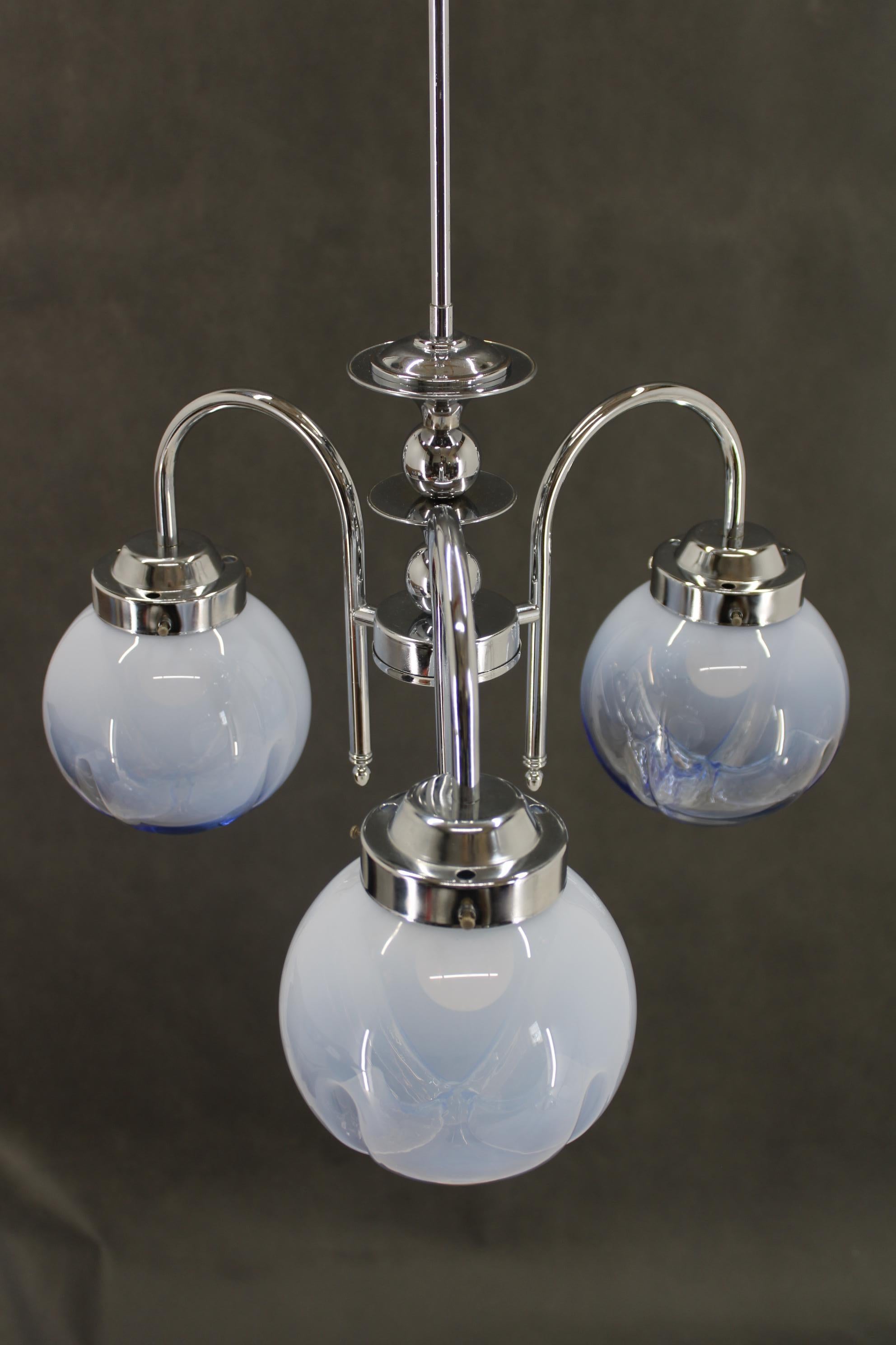 Lustre des années 1960 avec verre de Murano Bon état - En vente à Praha, CZ