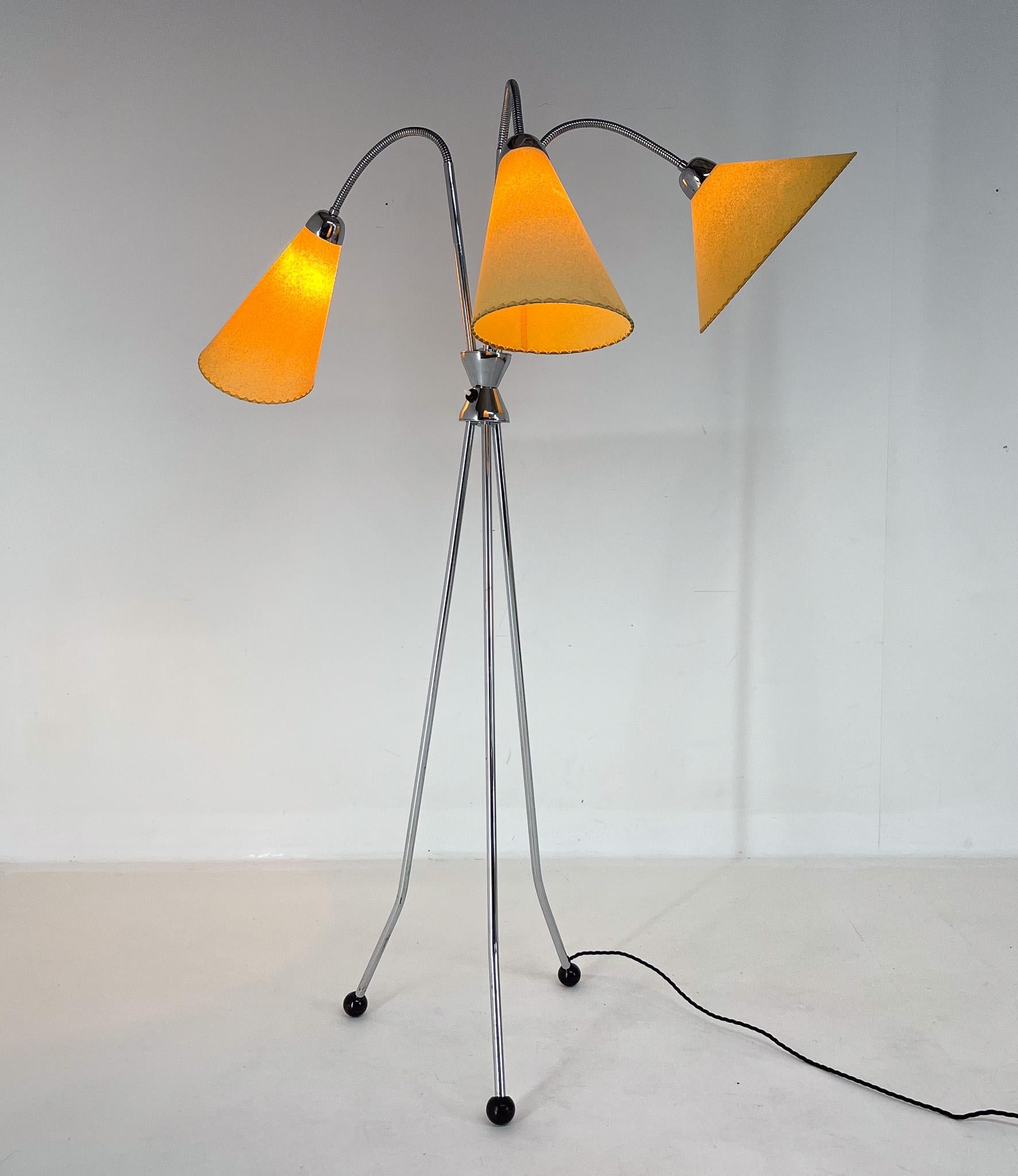 Czech 1960s Chrome Plated Tripod Floor Lamp, Hand Made Shades For Sale